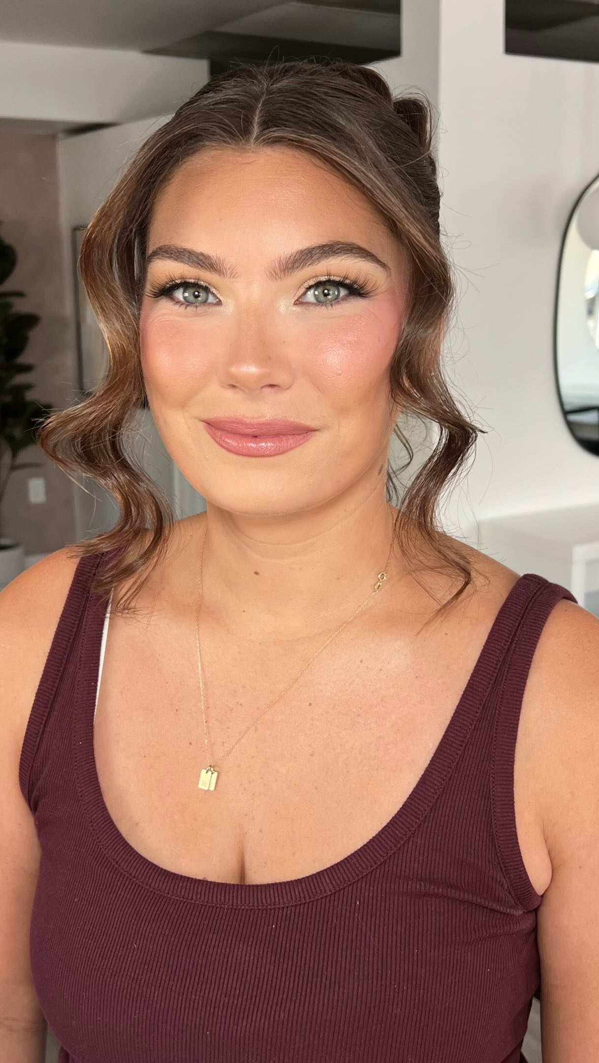 Thereβs something really satisfying about seeing your own growth in your work.
hair & makeup by bb β¨
@stephanietcstyles
@bridalbykayla
@ashtondoner