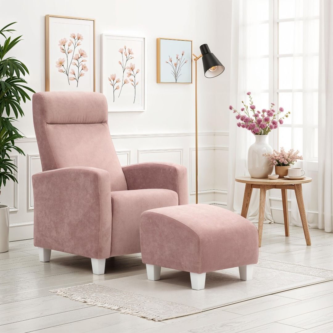 Elina-lepotuoli ja -rahi ovat täydellinen lisä olohuoneeseen, työhuoneeseen tai lastenhuoneeseen ❤️ Lepotuoli toimii myös itsekseen mutta rahin avulla maksimoit ergonomian!
Verhoilu: Bellagio 503 @orientoccident_fi
Jälleenmyyjä: @maskun_kalustetalo
#pohjanmaan_elina