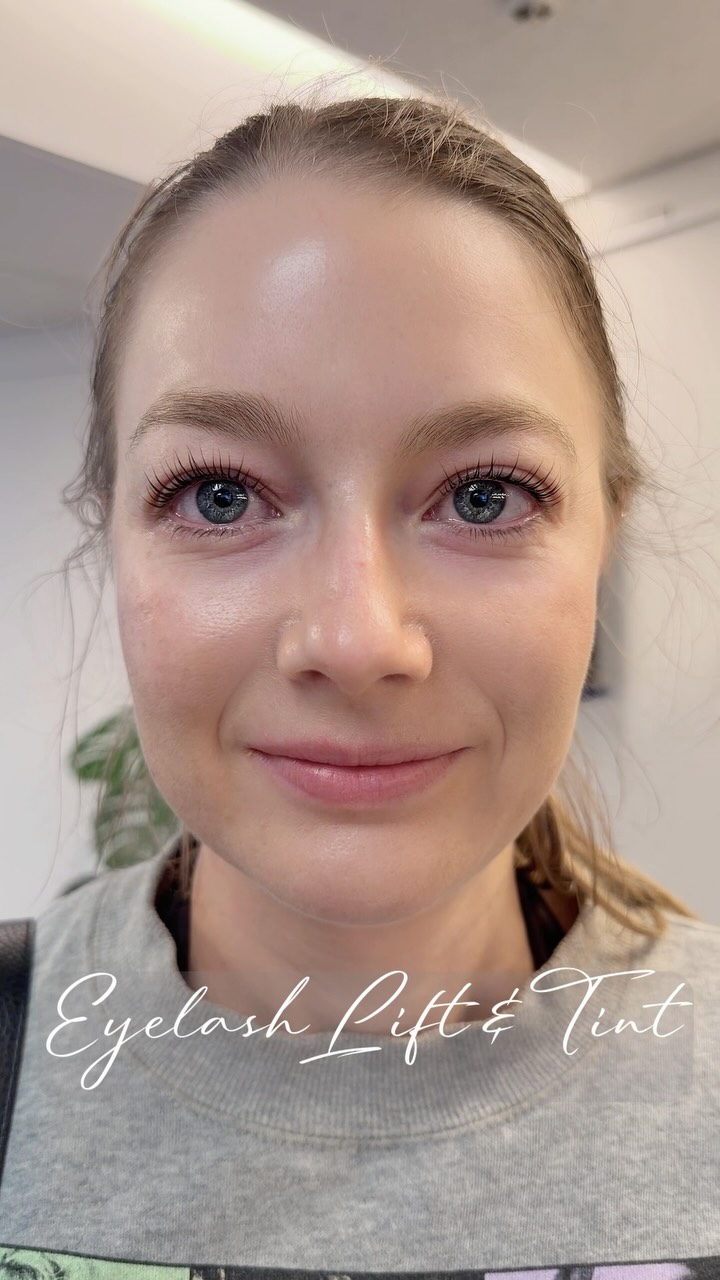 Beautiful #lashliftandtint by Ruby Dinh!
📲Book Online 👇
Www.fabulashbrows.co.nz
#eyelashextensions #eyelashlift #lashonfleek #fabulashbrows
