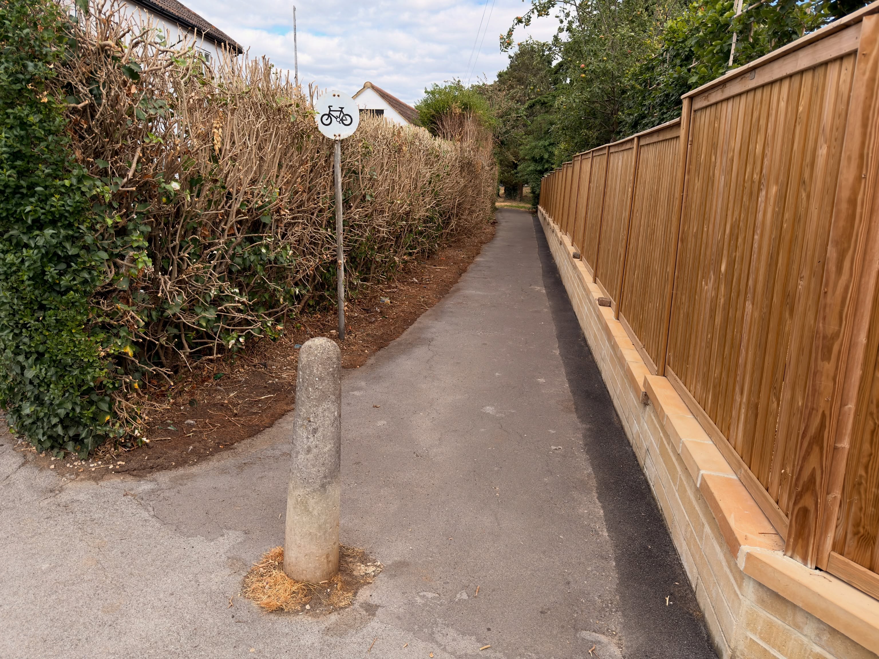 After & Before 📸
🌿 What a difference a good clearance makes! 👌
Today’s job was all about reclaiming this public pathway by clearing away years of undergrowth and giving the whole area a much-needed tidy-up. 💪
The undergrowth had started to creep out onto the pathway, making it look untidy and narrowing the walkway. Our team carefully cleared it all back, removed overgrown vegetation, collected all the rubbish—including old bottles and litter 🍾🗑️—and left the area looking clean, open, and well-presented again.
Sometimes it’s the simple maintenance jobs that make the biggest impact. Not only does it improve the appearance of the area, but it also helps keep the pathway safer and more accessible for everyone using it. 🌿🚶
We always take pride in leaving every job cleaner than we found it, and this was certainly a satisfying transformation! 🙌
Need help with overgrown areas, vegetation clearance, or general garden and site maintenance? We’d be happy to help.
M.J.B Group Ltd
Tree & Garden 🌳
📱 01225 - 941139
📧 info@mjbgroup.co.uk
💻 www.mjbgroup.co.uk
#GardenMaintenance #GroundsMaintenance #SiteClearance #TreeAndGarden #WiltshireBusiness