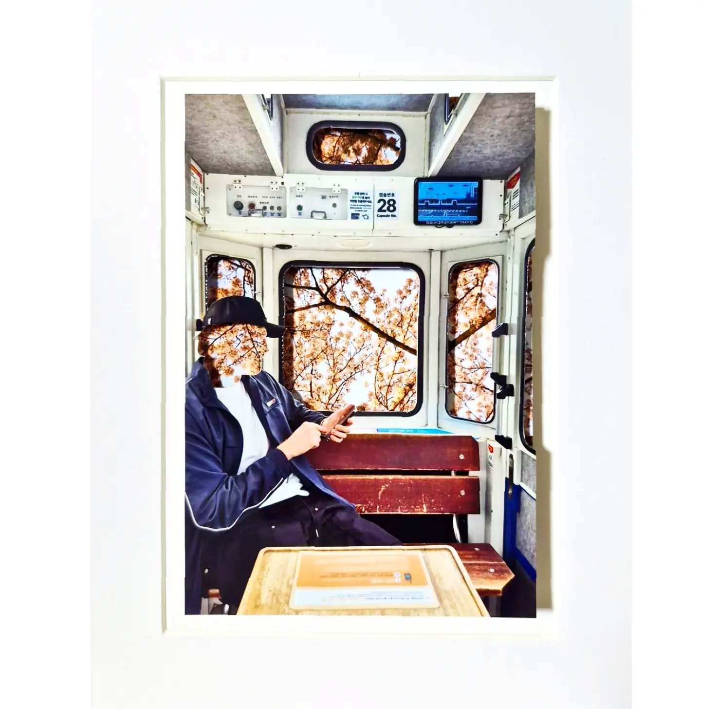 "꽃"
30 x 23 cm
Multilayered Photography collage
Taken with Nikon AF200
2026
This one is about when we were trying to catch em all in Busan at Haeundae Blueline Park.
My photo collages illustrate how our memories fade and merge with older or forgotten ones. Over time, these memories blur together, get mixed, become abstract. The burnt / cut-out spots symbolize memory loss, erased by time or diseases.
If interested, contact me.
#photography #gyeongbokgung #korea #seoul #luxembourg