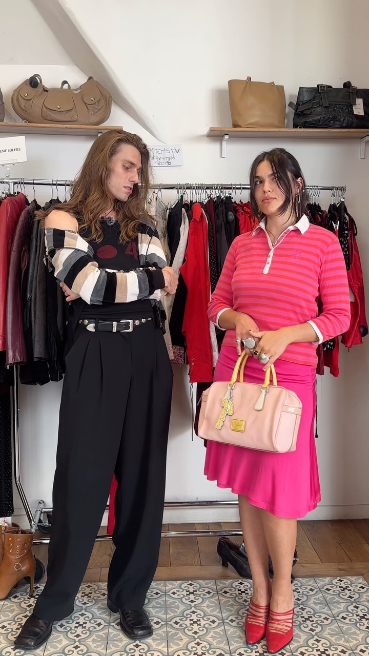 on wednesdays, we wear pink 💞
#boutiquevintage boutique vintage paris parisian vintage shop thrift shop Paris vintage shopping Paris #parisianstyle #vintagestyle vintage girl vintage lover mean girl aesthetic