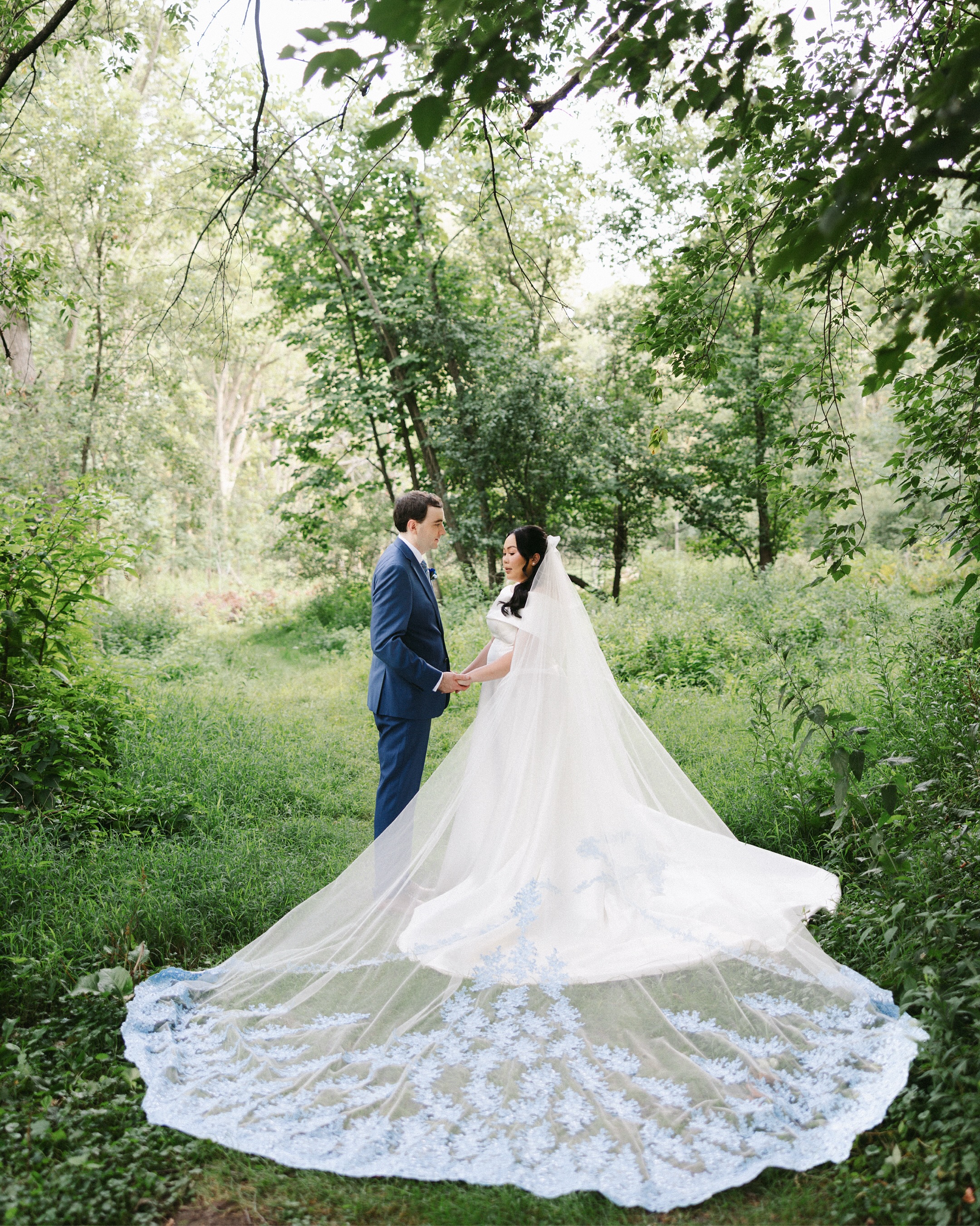 I don’t think I’ve seen a more beautiful veil in my entire life.
Photo & Video: @blinkphotographywindsor
Venue: @wellerscarriagehouse
What do you mean, you guys are excited for these luscious summer greens to go away? 🥲
Blink Photography Windsor, Weller’s Weddings, Weller’s Saline Michigan, Weller’s Wedding Photography, Saline Michigan Wedding Photographer, Saline Wedding Photography, Michigan Wedding Photographer, Michigan Wedding Photography, Ann Arbor Wedding Photographer, Southeast Michigan Wedding Photographer, Detroit Wedding Photographer, Windsor Wedding Photographer, Michigan Wedding Venue, Elegant Michigan Wedding, Romantic Michigan Wedding, Luxury Michigan Wedding Photography, Editorial Wedding Photography, Timeless Wedding Photography, Candid Wedding Photography, Documentary Wedding Photography, Wedding Reception Photography, Outdoor Michigan Wedding, Garden Wedding Photography, Luxury Wedding Photographer, Blink Photography Weddings