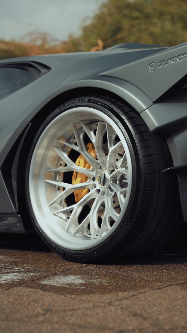 Seen this Huracán all over Instagram… Difference is, ours isn’t a freebie.
-
- @trner @kovabt
-
Want to hop on a membership? message us today
-
-
-licensed
-bonded
-insured
-superior customer service
Have questions? Don’t hesitate to give us a call so we can provide any information needed to make your experience memorable😀
📱 480-869-4449
📍 Scottsdale, Arizona
🚘 Mobile all over Arizona
💦 spotless water
-Ceramic coatings
-Paint Protection Film
-Ceramic Window Tint
-Maintenance details
-& much more!
www.mattsautospa.com
#cars #lambo #hurcan #scottsdale #fyp