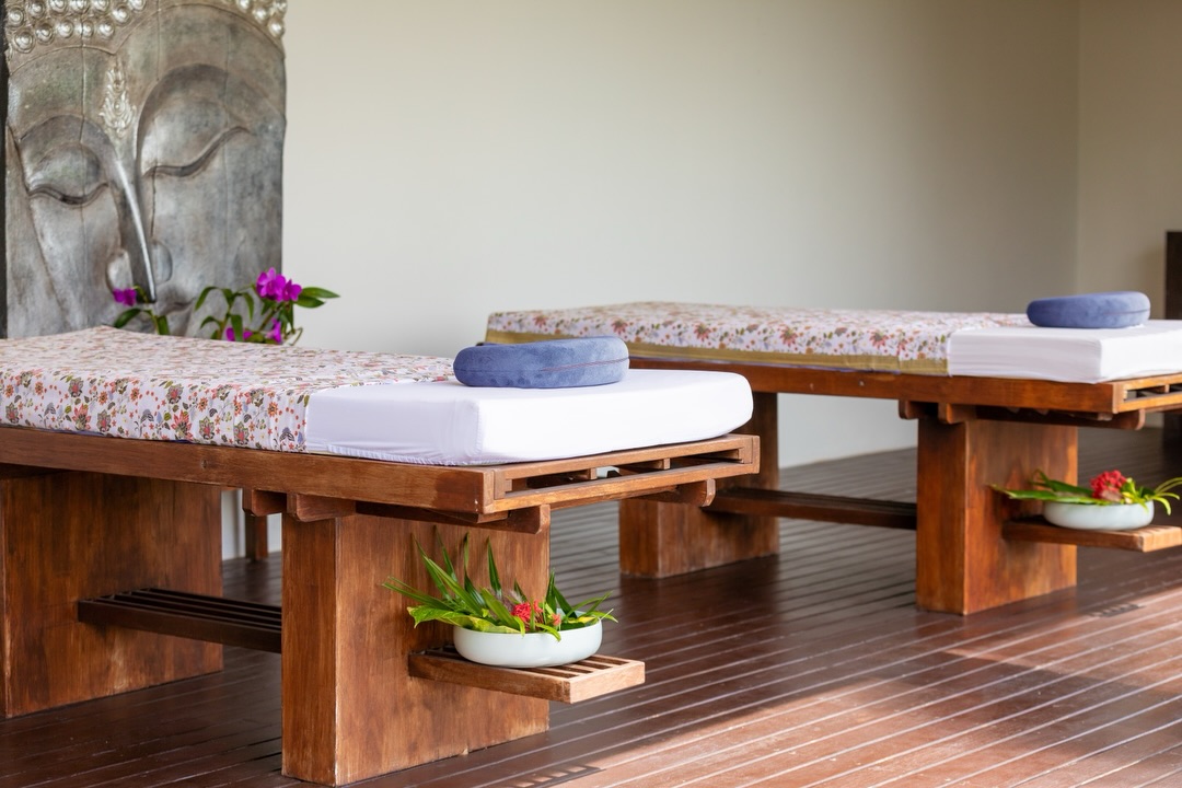 Island adventures when you want them and stillness when you need it 🪷
Discover our selection of spa treatments available during your stay at the link in bio.
.
.
.
.
.
.
#limesamuivillas #kohsamuivilla #kohsamui #thailand #travelthailand