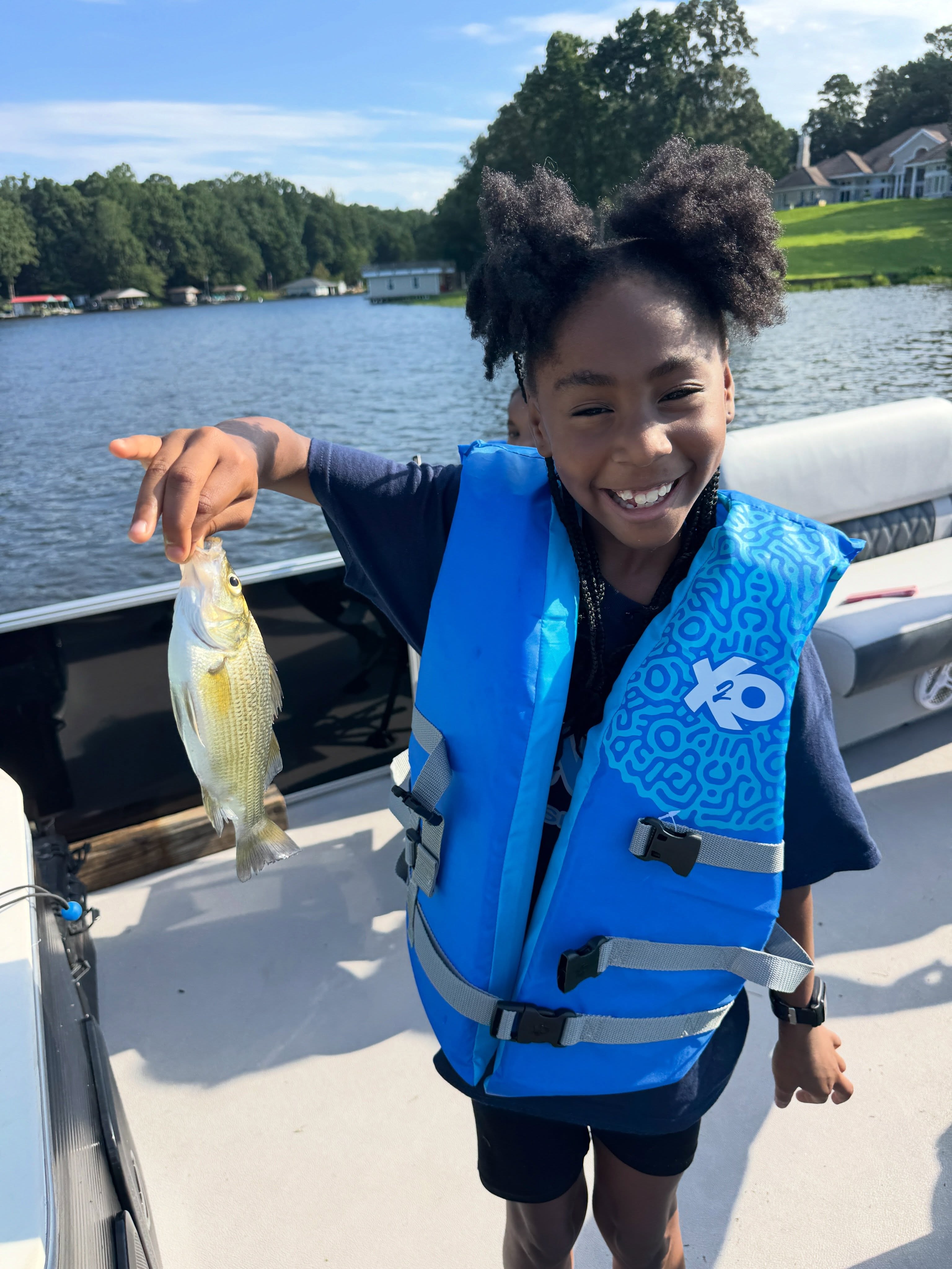 Big thanks to Kenya and her family for spending the day on the water with us at Lake Chesdin! 🎣
With water temps pushing 85°, the summer bite was definitely a bit of a grind, but this crew stayed focused and kept the rods bending!
We started off strong putting a nice mess of crappie and white perch in the boat. When the action cooled down, we turned around to work our way back and found a second wind—adding more crappie, perch, and a couple of solid largemouth bass to the tally.
The bass certainly gave us some drama on the way home, putting on an acrobatics show and spitting the crankbaits right back at us, but that’s all part of the fun!
Warm water conditions just make the landed fish that much sweeter. Thank you again Kenya and family for fishing with us—we had an absolute blast with you all and are already looking forward to getting this crew back on the water with us in the spring! 🐟☀️
#LakeChesdin #FishingGuide #VirginiaFishing #BassFishing #CrappieFishing FamilyFishing TightLines SpringFishing