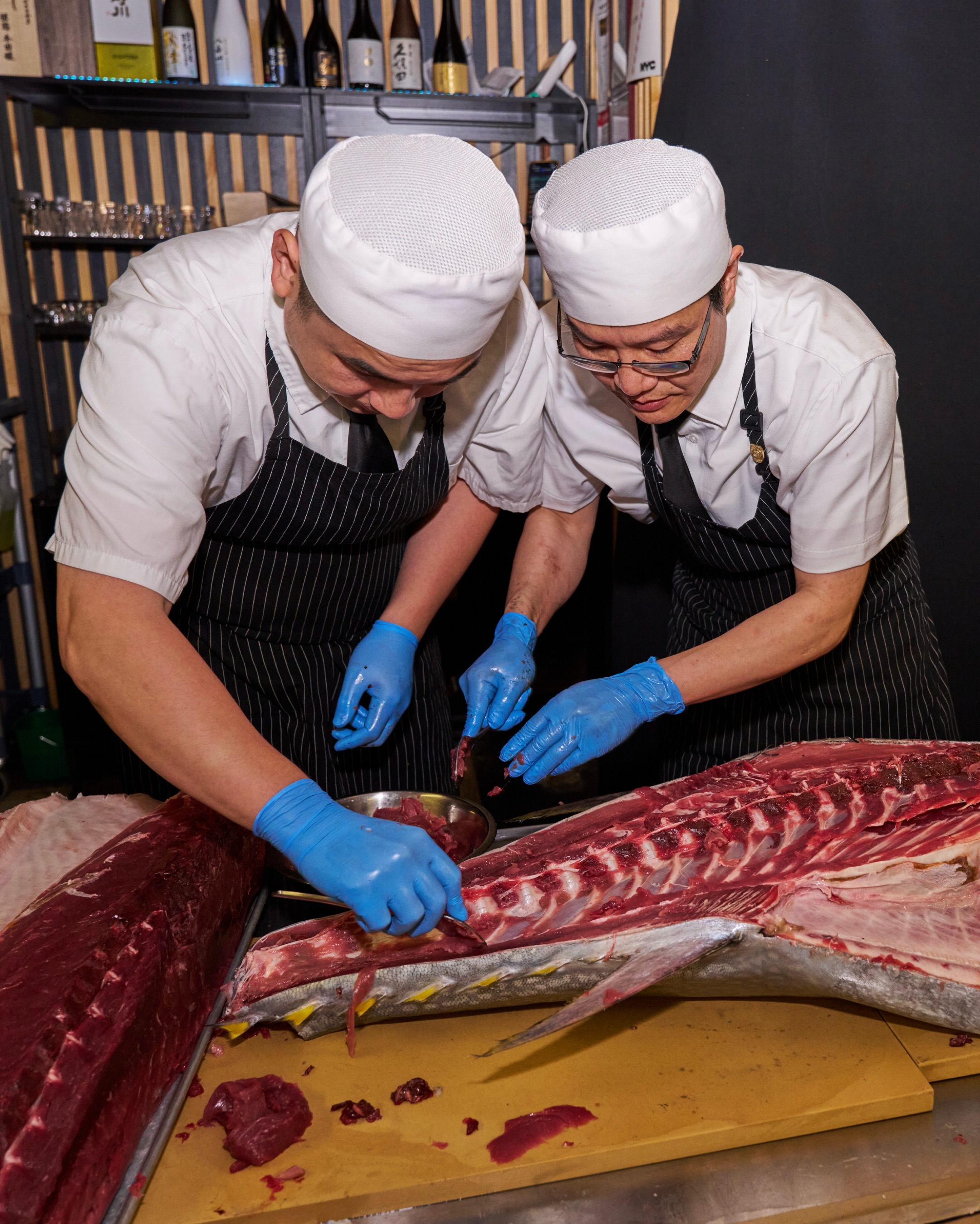 A night to remember, and a first we’ll always be grateful for 🐟✨
Thank you to everyone who joined us for our very first Tuna Show and made the evening so special. From the live tuna cutting to each course shared around the counter, we’re so grateful we got to experience this unforgettable night with you.
Here’s to the first of many 🤍
#tunashow #omakase #foodie #nycevents #resy
