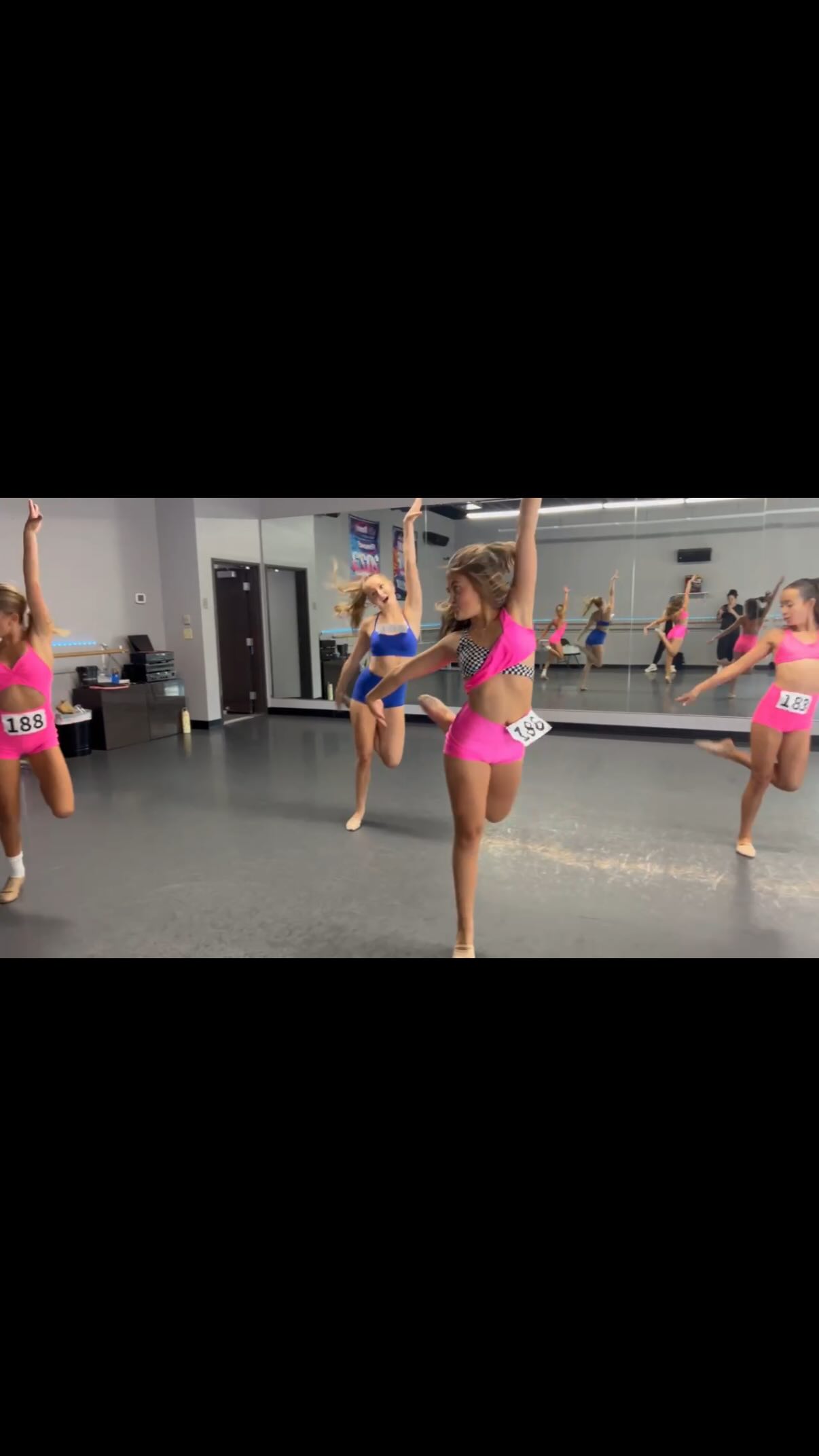 Some highlights from our Dance Team Mock Dance Down yesterday!🩷