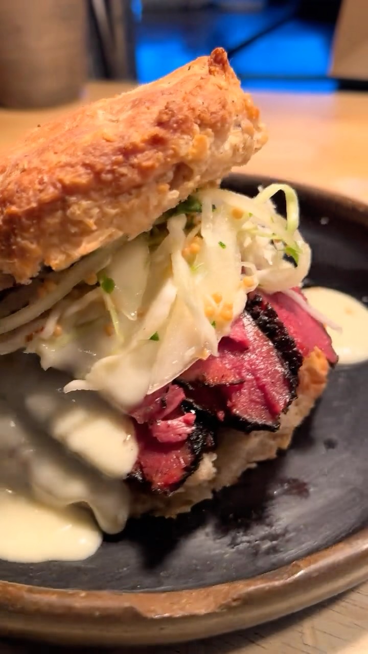 ✨BBQ & Biscuits
It may be time to pull out the pastrami again!!! But instead of brisket…whatcha think about beef rib or beef cheek or maybe even picanha🤔 And instead of a rye biscuit a pretzel biscuit! 🤔
Working on something delicious for the farmers markets in October!
#bbq #biscuits #breakfast