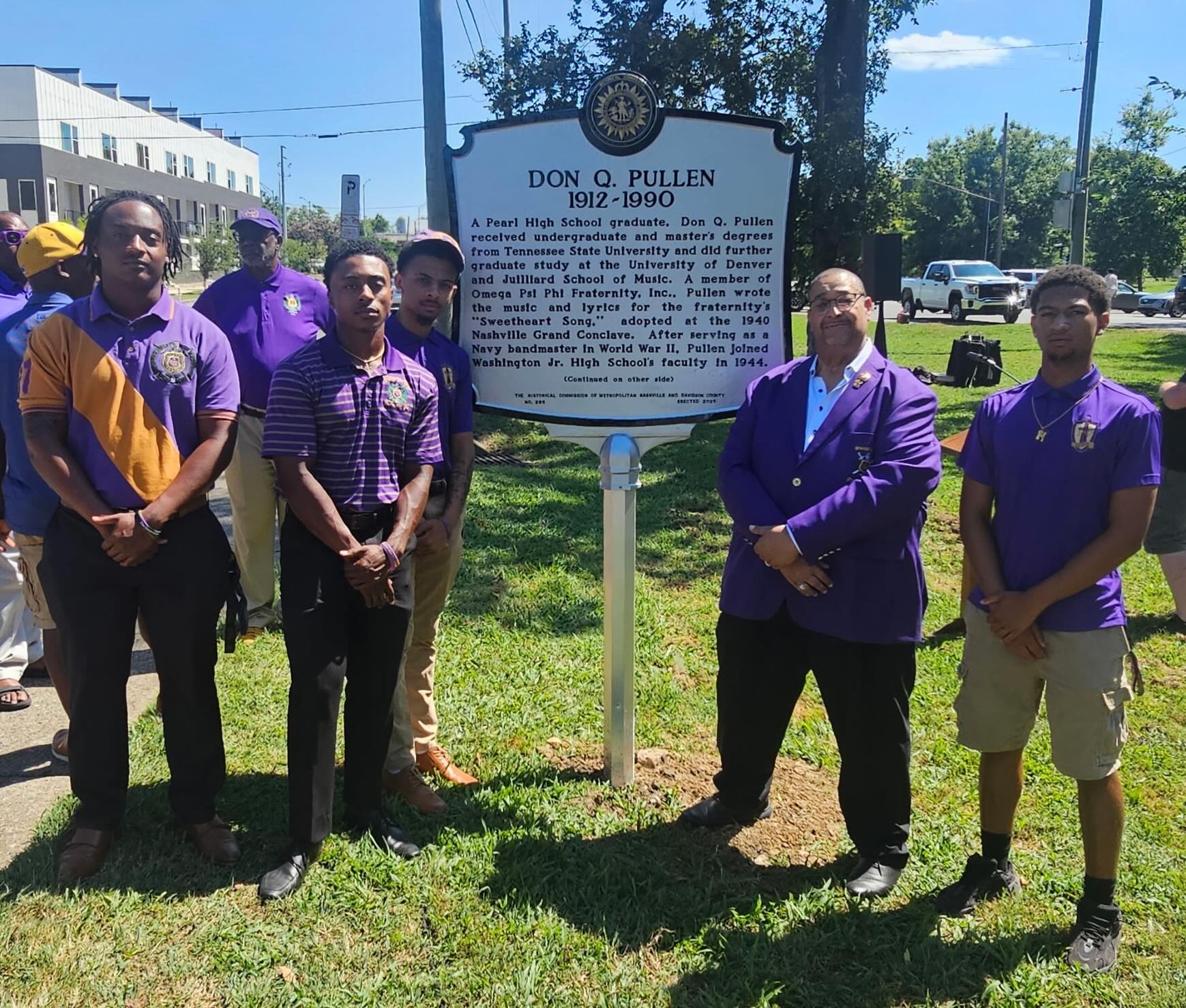 Nashville, TN. The Legendary Fifth District is grateful for the honor bestowed upon Brother Don Q. Pullen and the energy of Vanderbilt’s Dr. Candice Storey Lee for support, donations and community building. “The Sweetheart Song” lives on in music city. ⭐️ Pictured: Bro DC Clement alongside Rho Psi brothers. #onwardandupwardwearethefifthdistrict
#Legendary5thDistrict @thelegendary5th @officialoppf