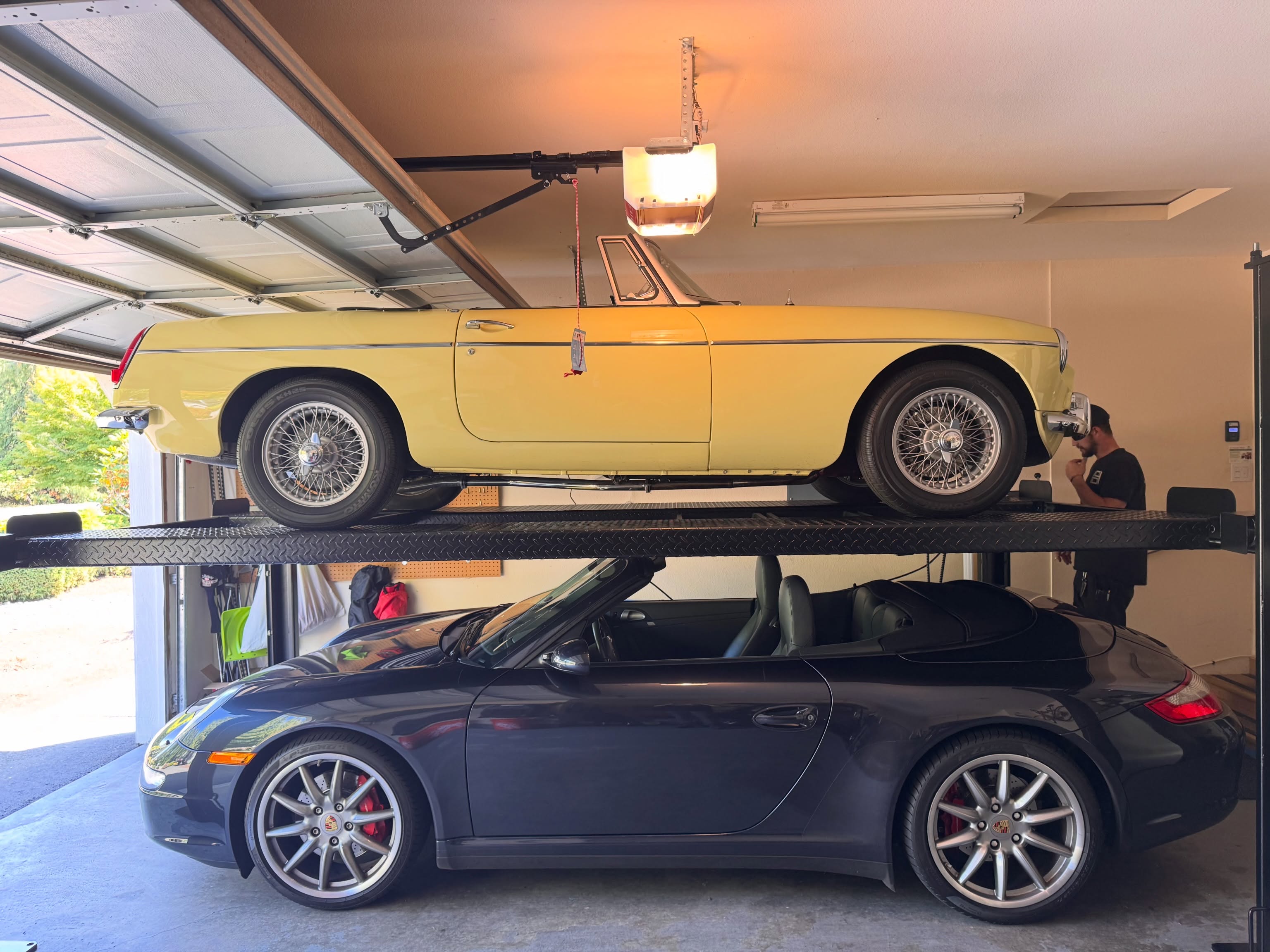 Our round trip drive out to Sequim took longer than the install. 😂 A HW-8S from @apluslift sold, delivered and installed today for this happy customer! 🔥