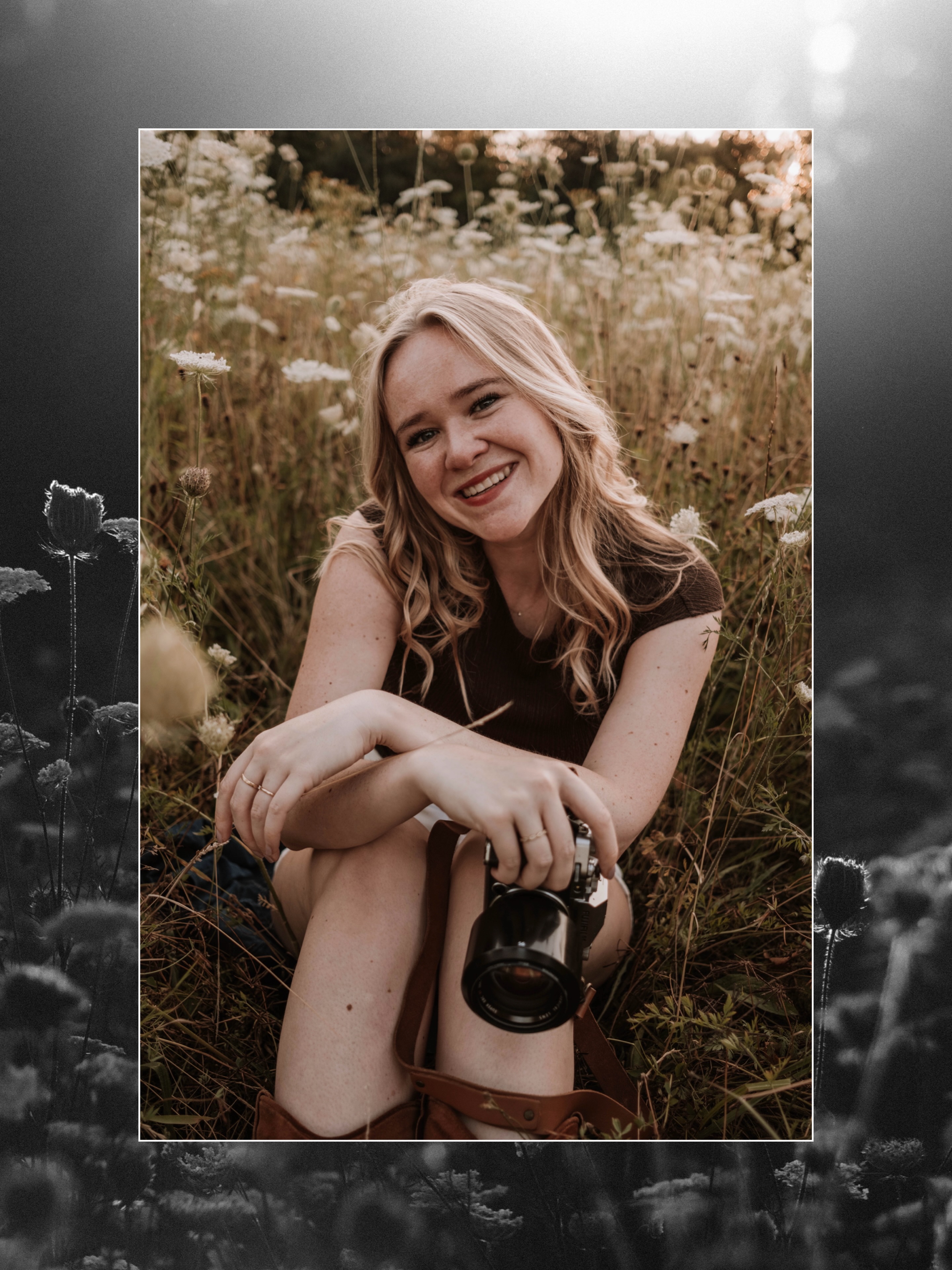 Ik dacht misschien is het weer eens tijd om mijn eigen hoofd te laten zien op de gram. Voor alle nieuwe volgens: het gezicht achter Lies Fotografie!
De afgelopen weken waren gevuld met verhuisdozen, aanhangwagens en sloophamers, want wij zijn verhuist!Helemaal blij en verliefd op ons fijne nieuwe plekkie.🏠
Vanaf deze week ben ik weer rustig aan het werk achter de schermen. Over een week begint voor mij de tweede helft van dit trouwseizoen, nog 10 bruiloften op de planning dit jaar. En ik moet zeggen, na een paar weken geen bruiloften begint het wel weer te kriebelen hoor…
Voor nu nog even rustig aan en genieten van deze stilte voor de (hele fijne bruiloft-)storm!