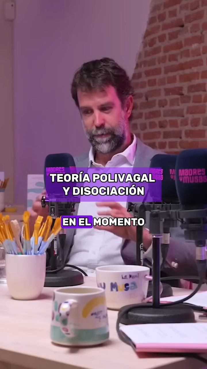 Desde CEDHAP compartimos esta valiosa reflexión sobre la importancia de comprender y acompañar nuestras emociones y relaciones desde una mirada más consciente.
Créditos y contenido original: Psicólogo autor del reel.
Agradecemos a los profesionales que, a través de sus redes, contribuyen a generar conciencia y promover el cuidado de la salud mental.
📅 Agenda tu cita presencial o en línea.
💲 Costo por sesión:
$600 MXN. Presencial
$500 MXN. En línea
#CEDHAP #SaludMental #Psicología #BienestarEmocional #Psicoeducación
