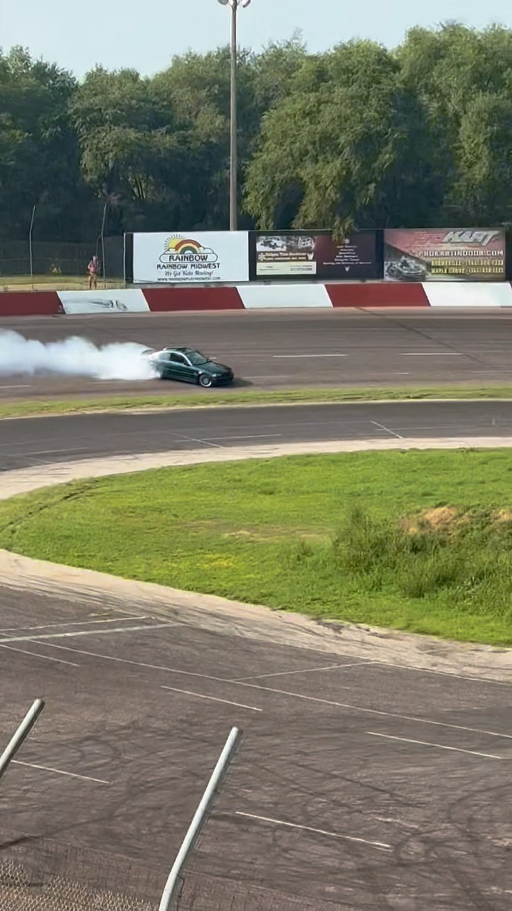 Another BMW drifting