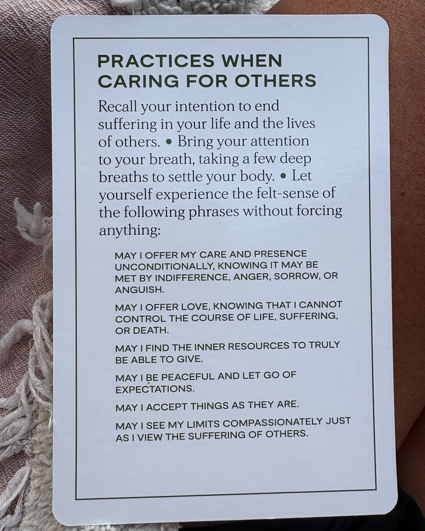 Thank you for these potent reminders Joan Halifax.
.
.
🕯️
.
.
#endoflifedoula#deathdoula#caregivertips#companioncare#holdingonandlettinggo