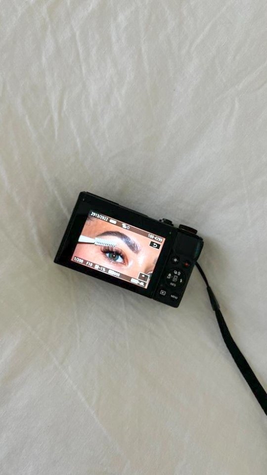 It’s the brows perfectionism for me☺️💅💅
Book your brow wax today !
Our esthi’s are equipped with the perfect gear to make your glow up dreams come true
#carsoncityspa
#browwax
#browwaxing
#estheticianlife
#funny