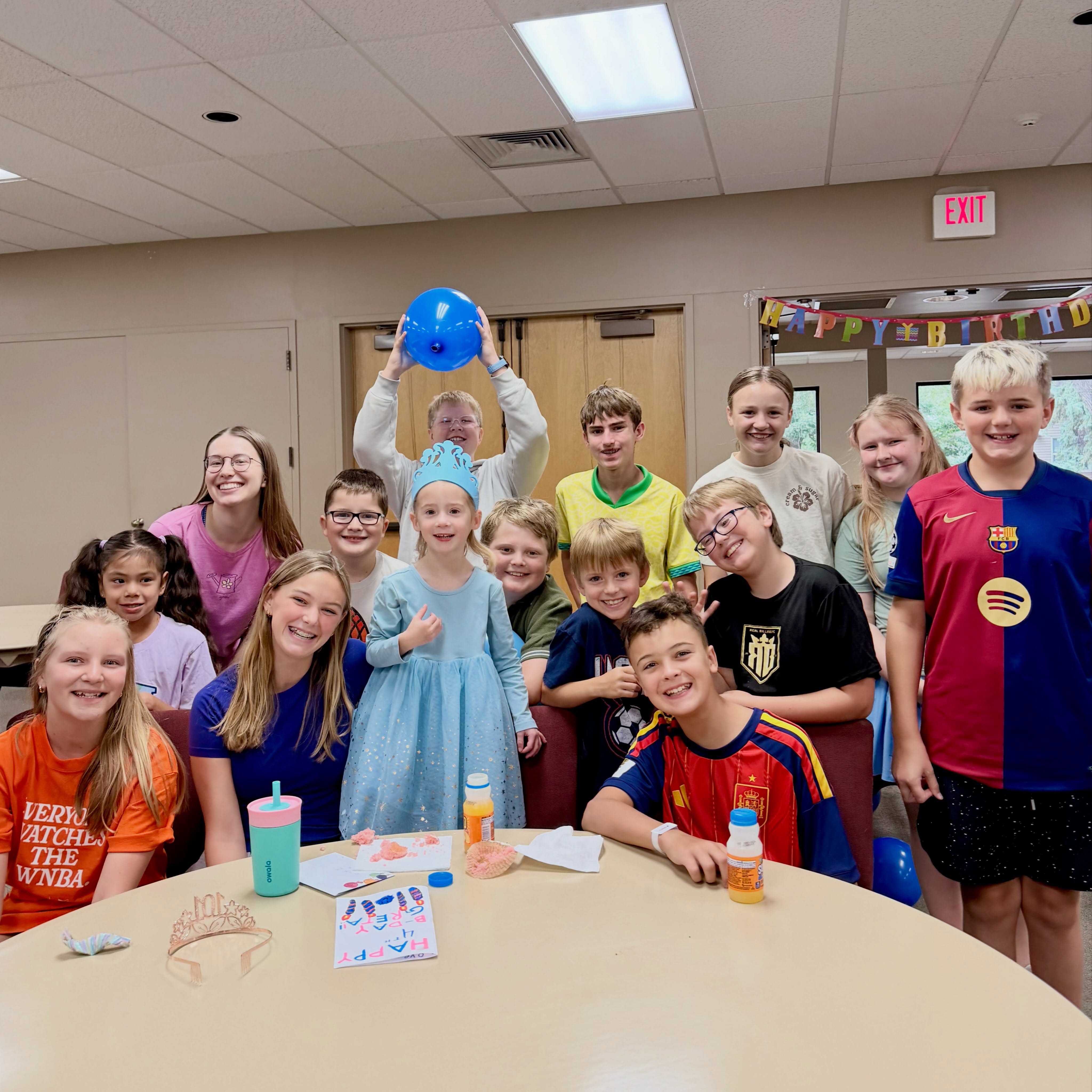 Day 2 of Junior Service Camp! We split up into two teams for the morning. One team was shopping for school supplies for Family Promise and the other was decorating ALC for a 4 year old birthday party. It was great to have some of our kids serve the broader community and then some of our kids serve the ALC community. We even had time to film an episode for the Good News Network so stay tuned!