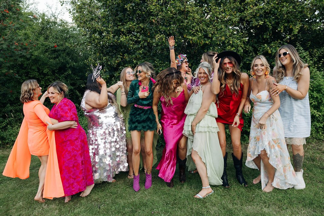 Exhale 3.0
Thank you for organising a lovely day @thereset.agency I can’t believe the sun shone for us 🙏🏻
A BIG thank you to these girls ✨
For the belly laughs, the support, the encouragement and for being some of my biggest cheerleaders and my supplier besties!
Some of these girls believe in me more than I believe in myself sometimes, and I feel so lucky to have met them.
What started as business connections has turned into genuine friendships, and I’m so grateful.
And of course to the girls who couldn’t make it - you know who you are! 🤎
Feeling very lucky to have such an amazing group of women around me
…PROUD OF YOU 🫶🏼
@trishacameronbridalmua
@samanthaclynephotography
@conceptadesigns
@cymbeline_events
@stephmartistry
@xbloomersandbowsx
@melissa_mua
@sandie_ritchie_photography @thebrandingcollectiveabz
@jadekoemansmakeupartist @dauwskinaberdeen
@danirosephotographer @set_the_scene_scotland @thebrandingcollectiveabz
@daniellelesliephotography
Dress @asos
Facinator @hjhathaus