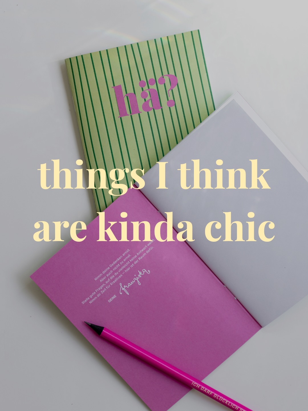 {Things I think are kinda chic} - Diesen Sommertrend aufgegriffen und oh, ich hätte noch sooo viel schreiben können 🙈
Geht’s dir mit manchen Sachen ähnlich? Oder vielleicht ganz anders?
Sei lieb gegrüßt aus den Bergen von
Deiner Franzi