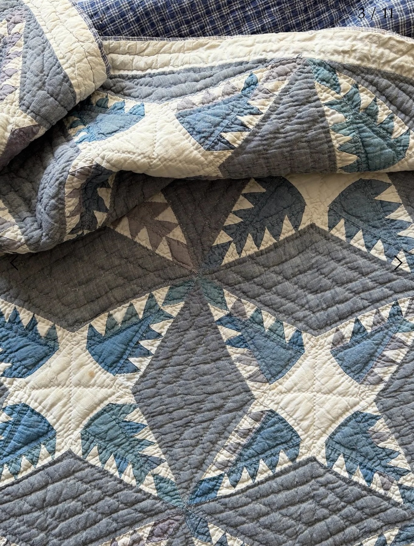 Tuesday quilts I’d like to make - Pine Cone
Another from @_flying.geese_ this week. I’m not sure if it