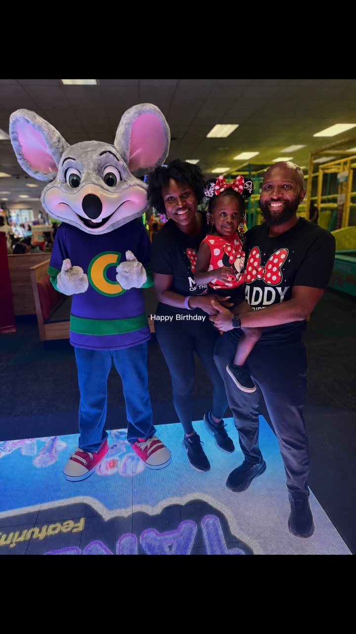 Three years of pure JOY! 🎀🎂✨ Celebrating our sweet Dream with games, giggles, and so many beautiful memories at Chuck E. Cheese! 🥳💕 God’s greatest blessing. 🙏🏾
We love you BIG! 💕✨
#ZaiaDream #DreamIs3 #BirthdayGirl #ThreeYearsOfDream