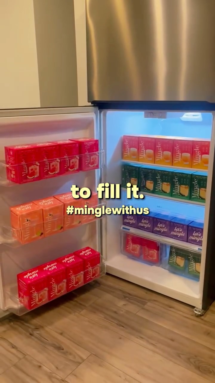 Your vision brought to life ✨ a special surprise is waiting for you at move in 👀
#collegetowncommunities #livewithin #minglewithus