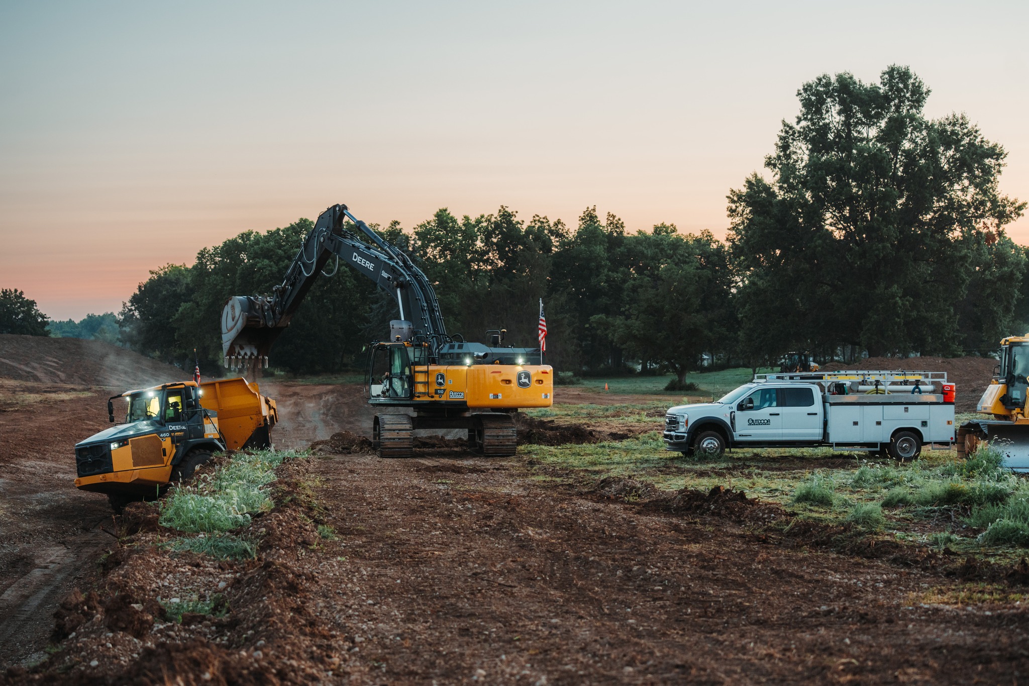 Take a break from the rain today to see what's been going on at our Dayton jobsite recently! Check back soon to see more progress!
#TeamOutdoor #DaytonOhio #CityofDayton #OhioConstruction #civilconstruction
#heavyequipment