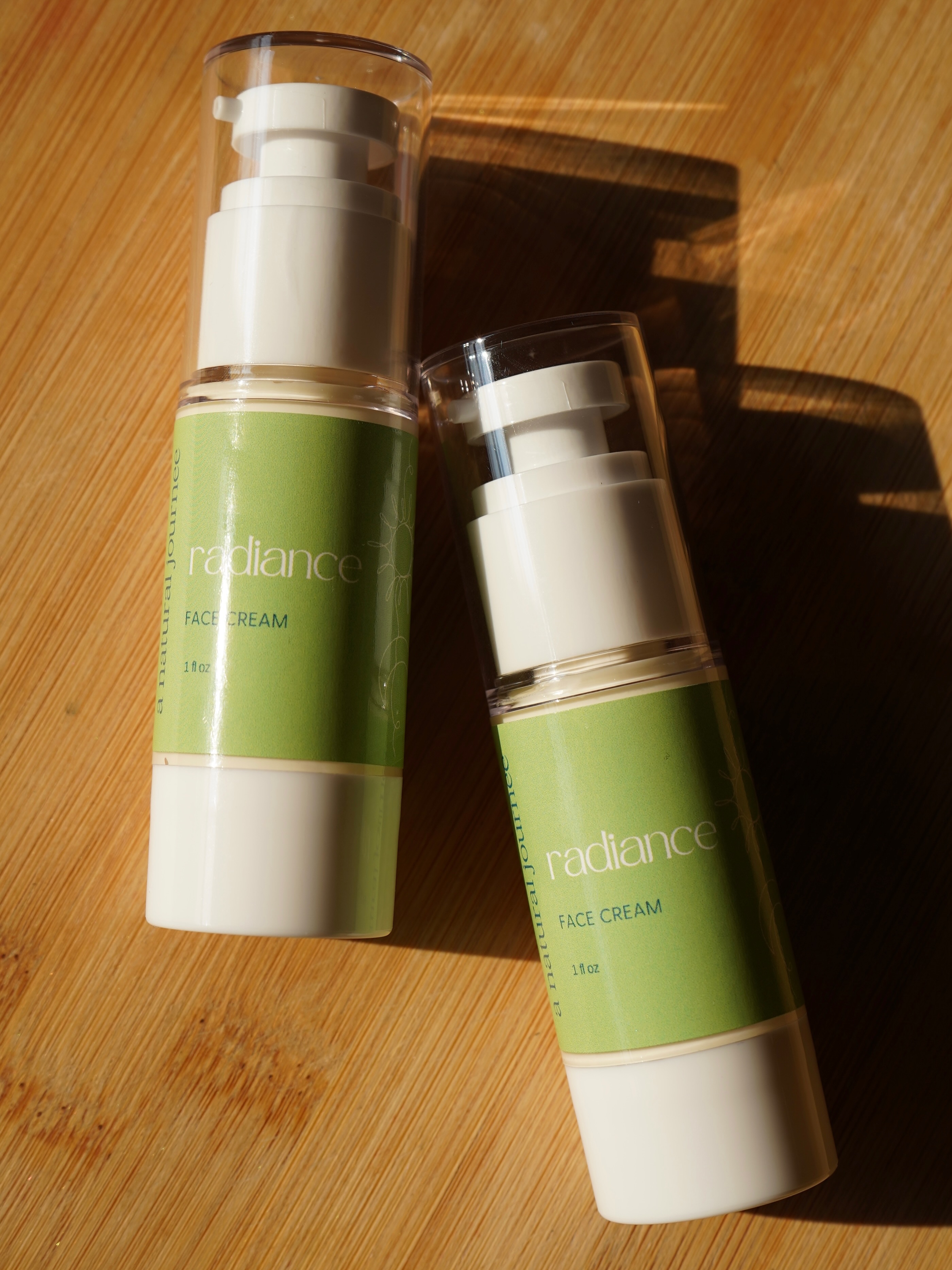 radiance face cream is restocked! 🫶🏼🪴
lightweight moisturizer great for all skin types ✨
anaturaljournee.com
#naturalskincare #plantbased #holisticskincare #herbalskincare #glowingskin