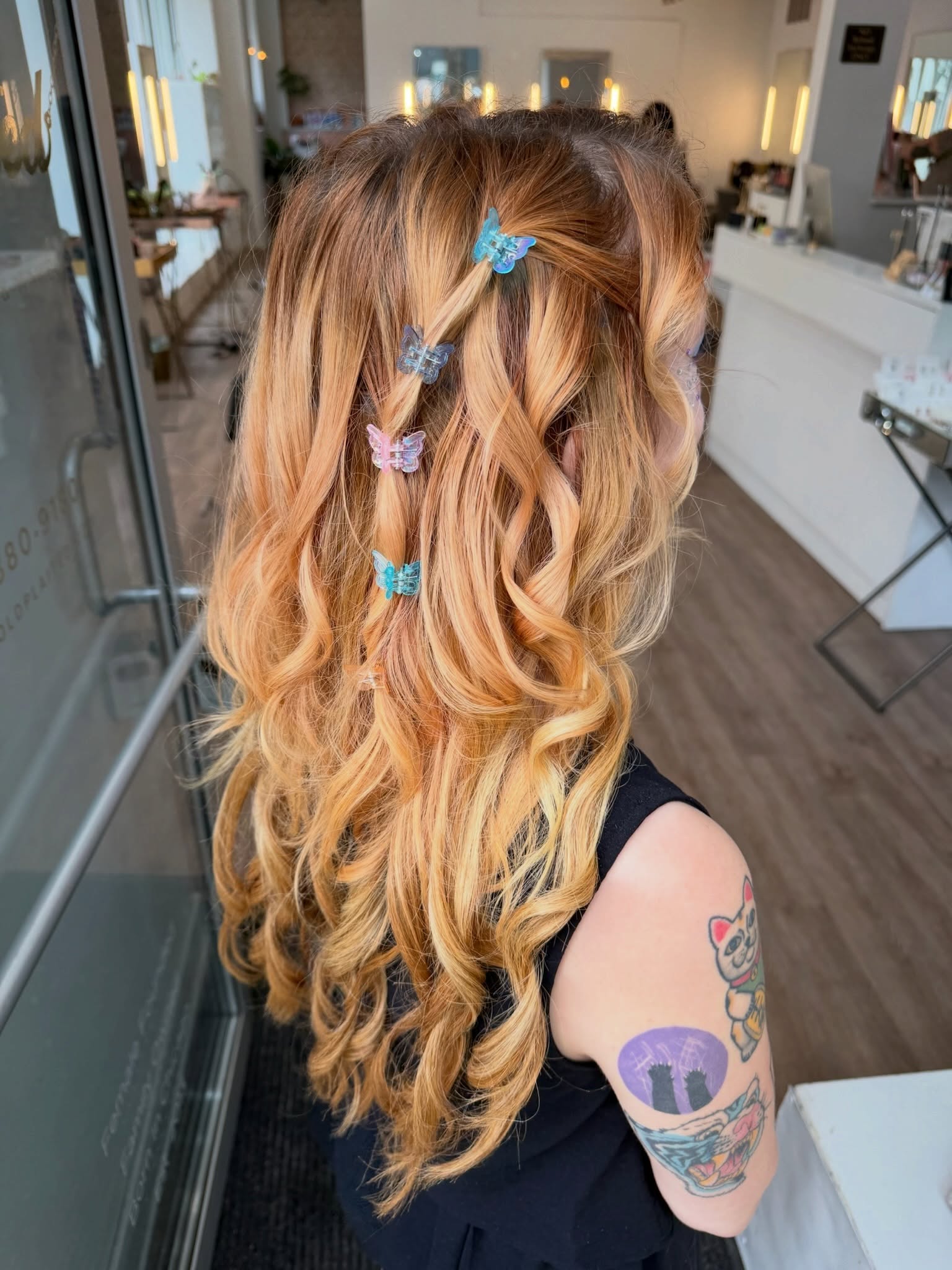 Butterfly clips >>> Therapy