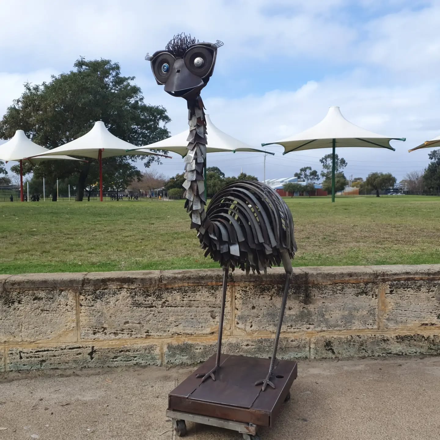 Earlier this year I found myself as an artist in residence at @ballajuracc for which I am very grateful for the opportunity to meet some amazing people and create art.
We had high engagement from nearly every student, the scrap metal art flowed into other classes that I wasn't even apart of
The students made some really impressive pieces and consumed nearly all of the 2T of scrap metal we sourced at the beginning of the year
I'm pretty sure scrap metal art classes will continue to be taught in the future. It allowed for the students to create freely what they wanted. No plans, no guidelines just get in and make something.
That I think was the magic
Here is the Emu I was honoured to create that now resides in a garden at the school overlooking the oval
I hope you like it
#dsdesigns #emuart #emu #sculptureartist #scrapmetalart