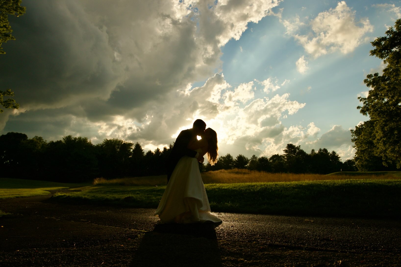 Planning your dream wedding in Warren County? Discover five unforgettable venues — from picturesque golf courses to elegant historic mansions — that set the perfect tone for your celebration. As a local wedding photographer, I’ve captured the magic at each of these spots and share what makes them special in this guide. Read the full list and find the venue that fits your vision: https://wix.to/W7YOopw #WarrenCountyWeddings #WeddingVenues #WeddingInspiration #CortneyTorresPhotography #LocalWeddings