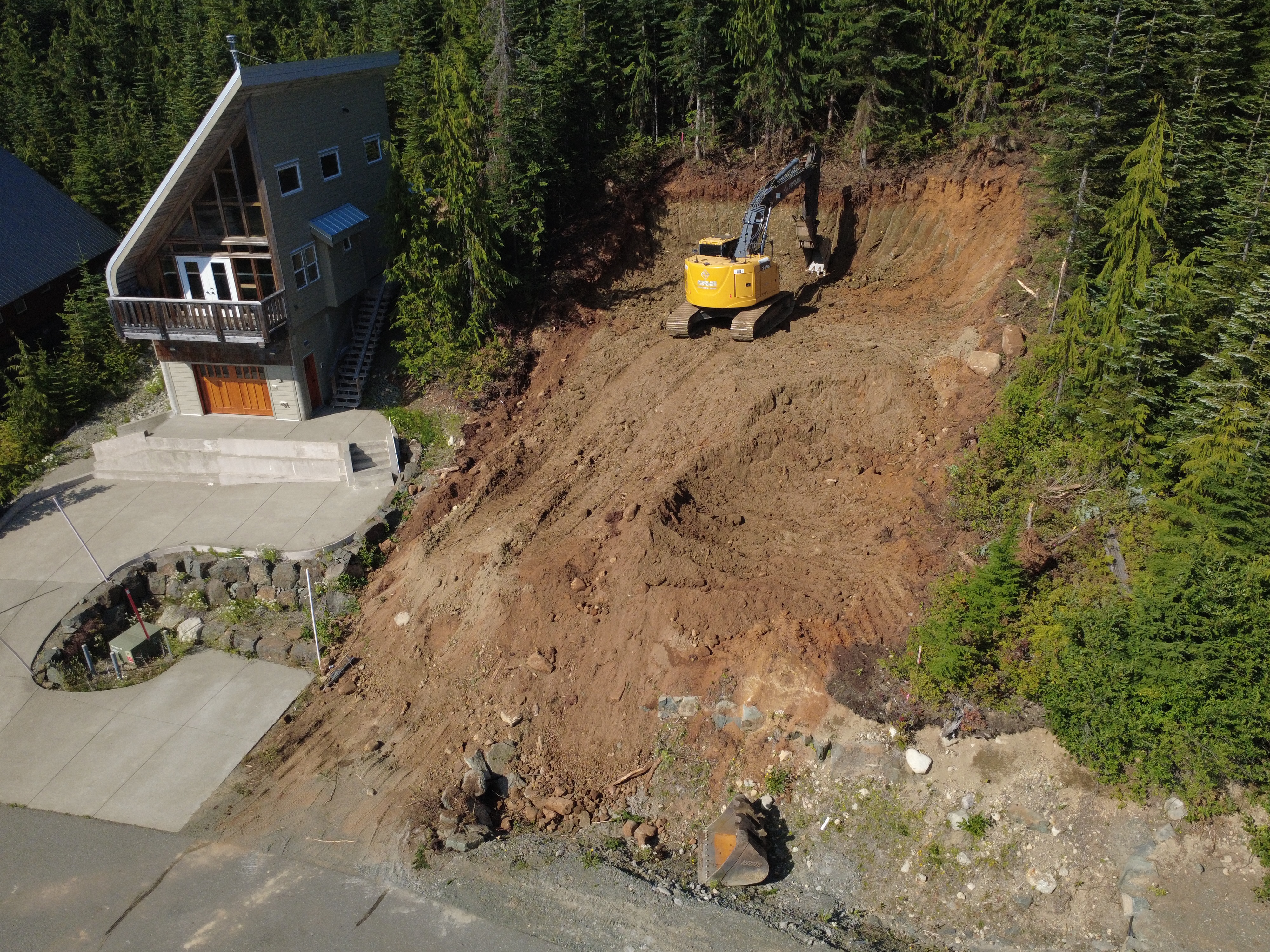 Mount Washington Alpine Resorts newest Air B & B
At Howson Homes, we’re not afraid of challenging sites. Steep terrain, remote access, elevation changes and demanding conditions are all part of building on the West Coast.
We bring the planning, experience and construction expertise needed to turn mountain lots into incredible homes.
We don’t just build on easy ground. We build where the view is worth the challenge.
Shout out: @sterlingventures_ @mountwashington
🏔️ Built for the West Coast.
🏠 Built by Howson Homes.
#howsonhomesltd #mountwashingtonalpineresort #vancouverisland #nanaimobuilder #airbnb