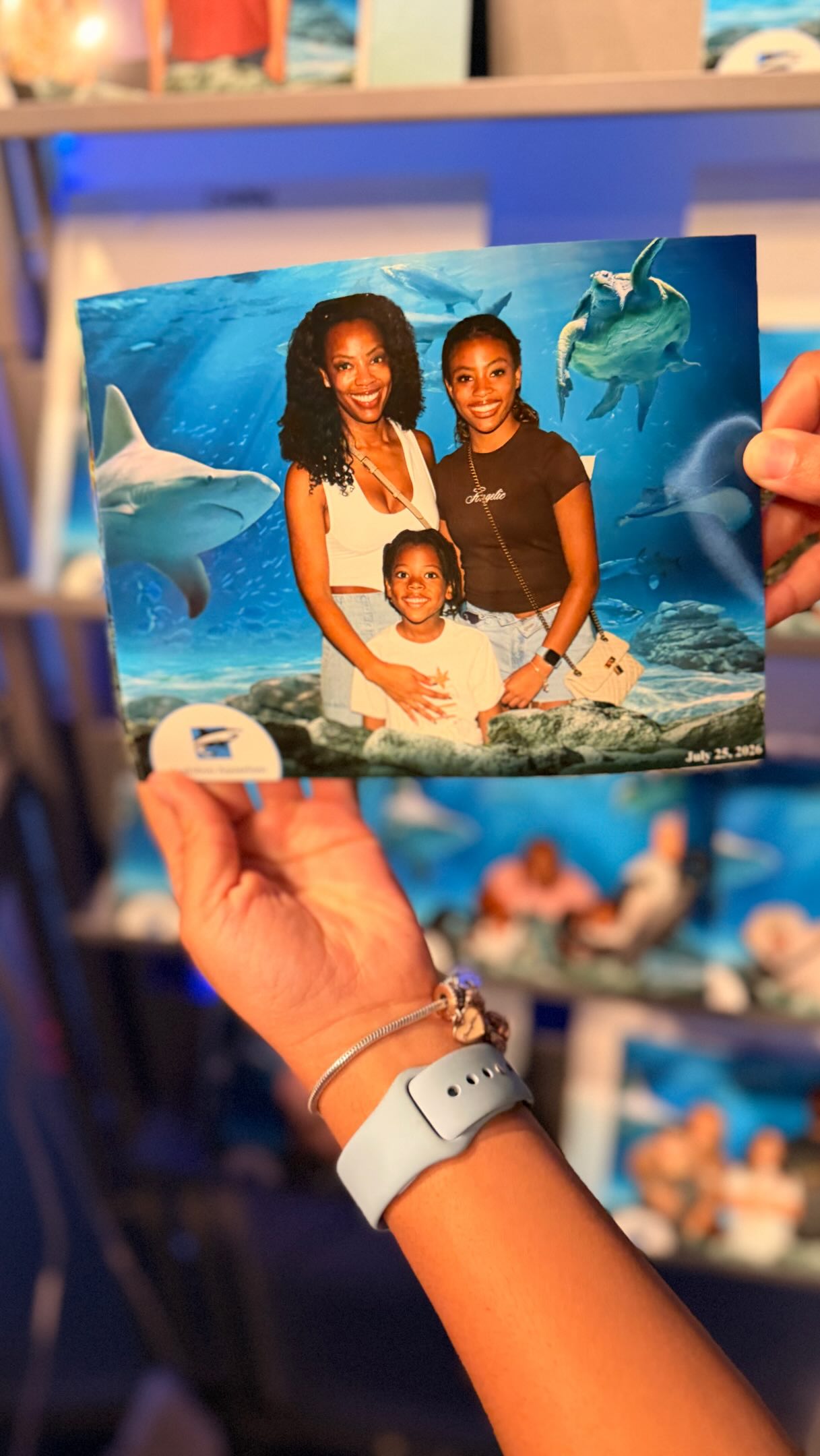 🐠While we were in New Orleans picking up Moriah from her summer program, we got a chance to visit the historic Audubon Aquarium.
Fish. Bugs. A butterfly garden. Best of all a break from the HEAT 😅
🥰Princeton can’t wait to tell you all about it.
#neworleanswithkids #audubonaquarium #nolafamilyfun #thingstodoinneworleans #travelwithkids