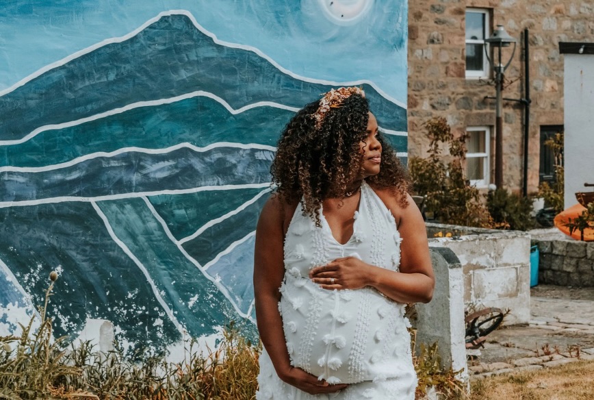 ✨ Your bump deserves to be remembered. ✨
Pregnancy is such a fleeting, extraordinary chapter — and your body is doing something pretty incredible.
My maternity sessions are relaxed, natural and all about you, your bump and the connection between you and your growing family. No awkward posing or forced smiles — just beautiful photographs that feel like you.
Whether you want windswept Scottish landscapes, something cosy and intimate, or a little bit of both, we’ll create something personal and timeless. 🤍
📸 Maternity sessions from £150
🌿 Outdoor & lifestyle sessions
🤍 Partners, siblings & furry family members welcome
📍 Scotland & Aberdeenshire
Because one day, you’ll look back at these photographs and remember not just how you looked, but how it felt to carry your little person.
Find out more: babeinthewood.com/maternity
#MaternityPhotography #ScottishMaternityPhotographer #AberdeenPhotographer #pregnancyphotography