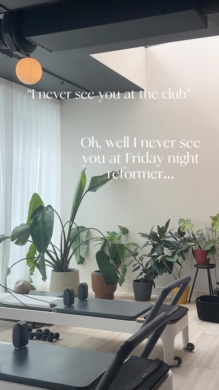 You can do both. 🪩
Kick off your Friday night with a reformer Pilates session, then go out to celebrate…
A night out 🤝 reformer Pilates at the reformer room in clapham.
Book in for your 6pm Friday night class in our bio 🌱
#reformerpilates #clapham #pilateslondon