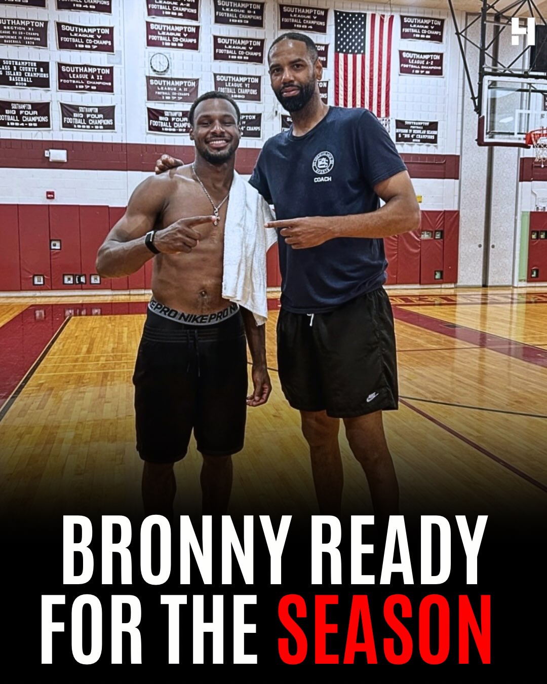 BRONNY JAMES READY FOR THE NBA SEASON 👀🔥
Bronny was putting in WORK in the G League last season, averaging 15.6 PPG, 3.1 RPG & 3.6 APG. At only 21 years old, he’s still developing and has plenty of room to grow. 💯
Very athletic, explosive and continuing to get more comfortable with the pro game. Could this be the year Bronny earns a bigger role in the NBA? 👀🏀
#BronnyJames #Lakers #NBA #NBABasketball #LakeShow