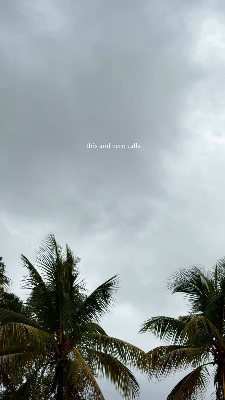 Tranquility is the only option left. In this rat race I prefer just going offline and enjoy this kind of peace.π΄
For booking contact: 9890686910
.
.
{hotel near pune, best hotel near pune, weekend gate-away near pune, best hidden spots near pune, weekend travel near pune, travel, agro tourism, farm stay near Pune, nature stay, resort near pune, affordable resort, affordable stay near pune, hotels near bhimashankar, bhimashankar hotel, affordable peaceful stay, peaceful properties}