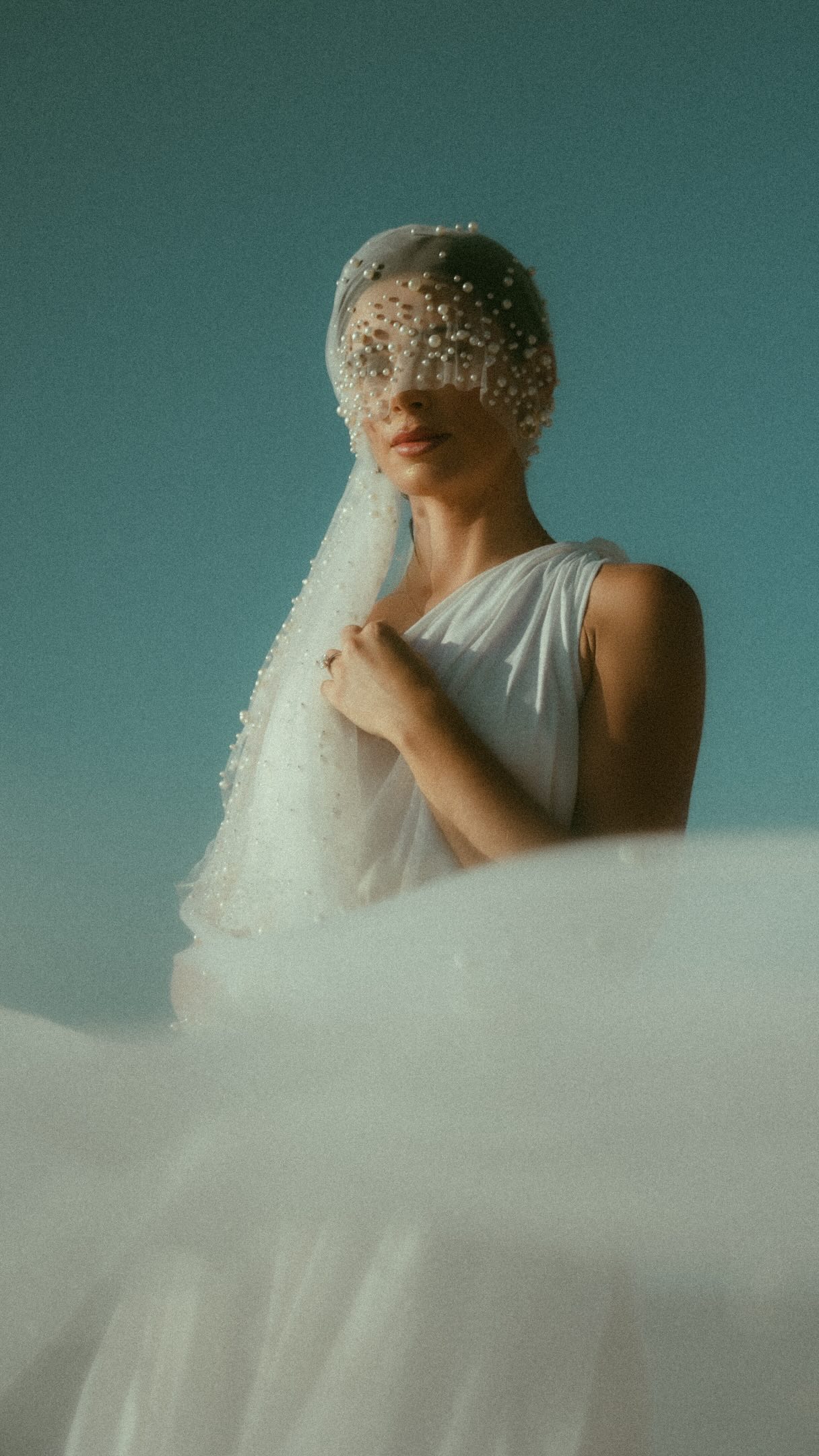 β¨Collabs should always be as amazing as THIS!!
Just a small sneak peek to whatβs to comeβ¦
Pastel @cecipastel
Hair & makeup @Voevolution
Vestido @latroupetulum
Flores & event designer @jersonfloralstudio
Wedding Planner @juun.events
Mobiliario @alquiladoralaluna
Modelo @margotelne