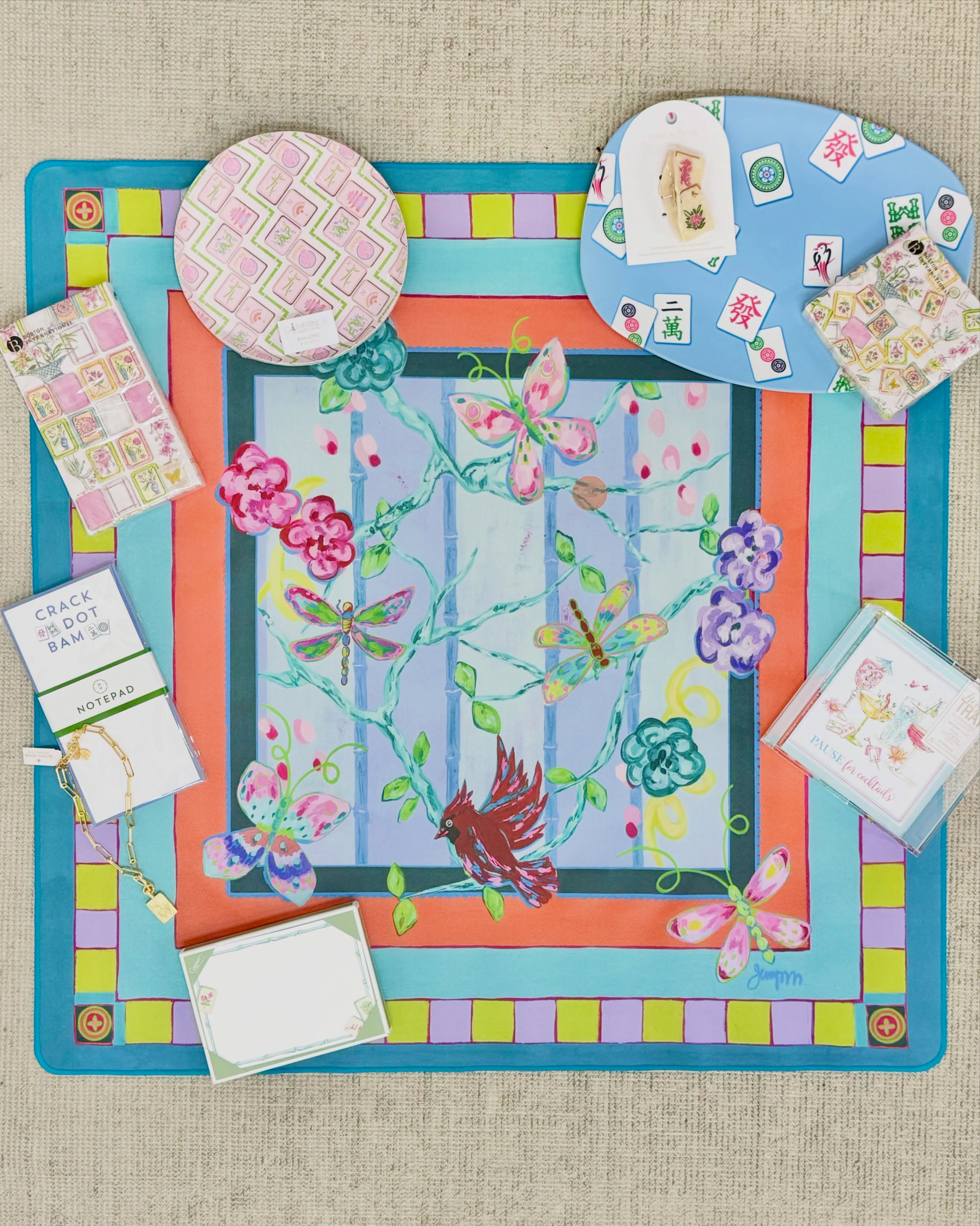 Consider your next Mahjong game night covered ✔️
#gifts #supportlocal #batonrouge #communitylove #mahjong