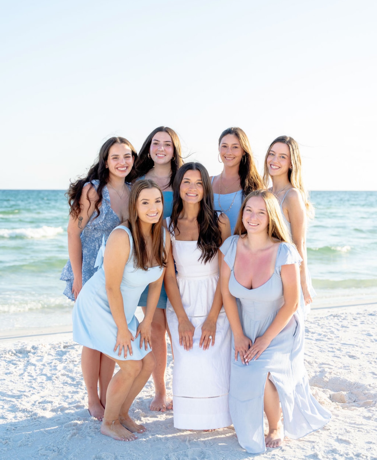 Love looks pretty on you🤍💍
#beachbonfires #30a #seasidefl #bacheloretteweekend #bacheloretteparty