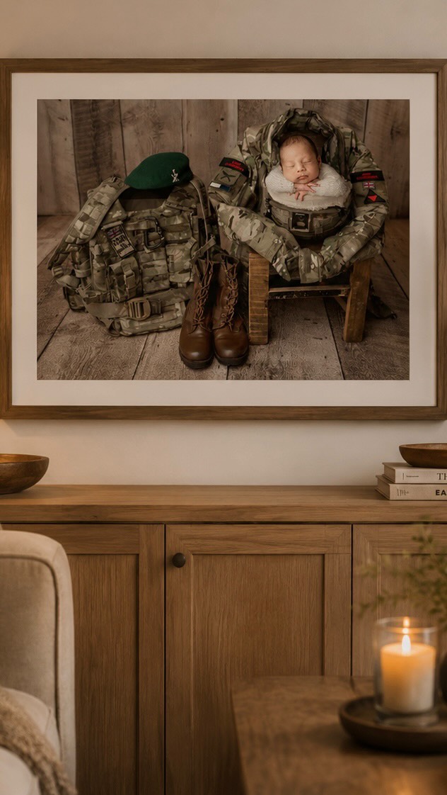Newborns do not fit comfortably and safely inside a helmet! Whether that’s military, riding, motorcycle or any other kind. I love to create these images for my military families but how I do it might surprise you.
Safely first to me means taking no risks AT ALL with your baby. We’ll photograph the helmet and your baby separately and safely. Then I’ll create a composite in photoshop to bring them together in the final image. No-one will ever know 😉 Your precious bundle will never be at risk.
#wiltshirenewbornphotographer #salisburynewbornphotographer #tidworthnewbornphotographer #blandfordnewbornphotographer #warminsternewbornphotographer