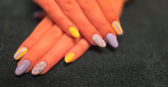 Getting ready for Spring 🌼 - nails by Stella