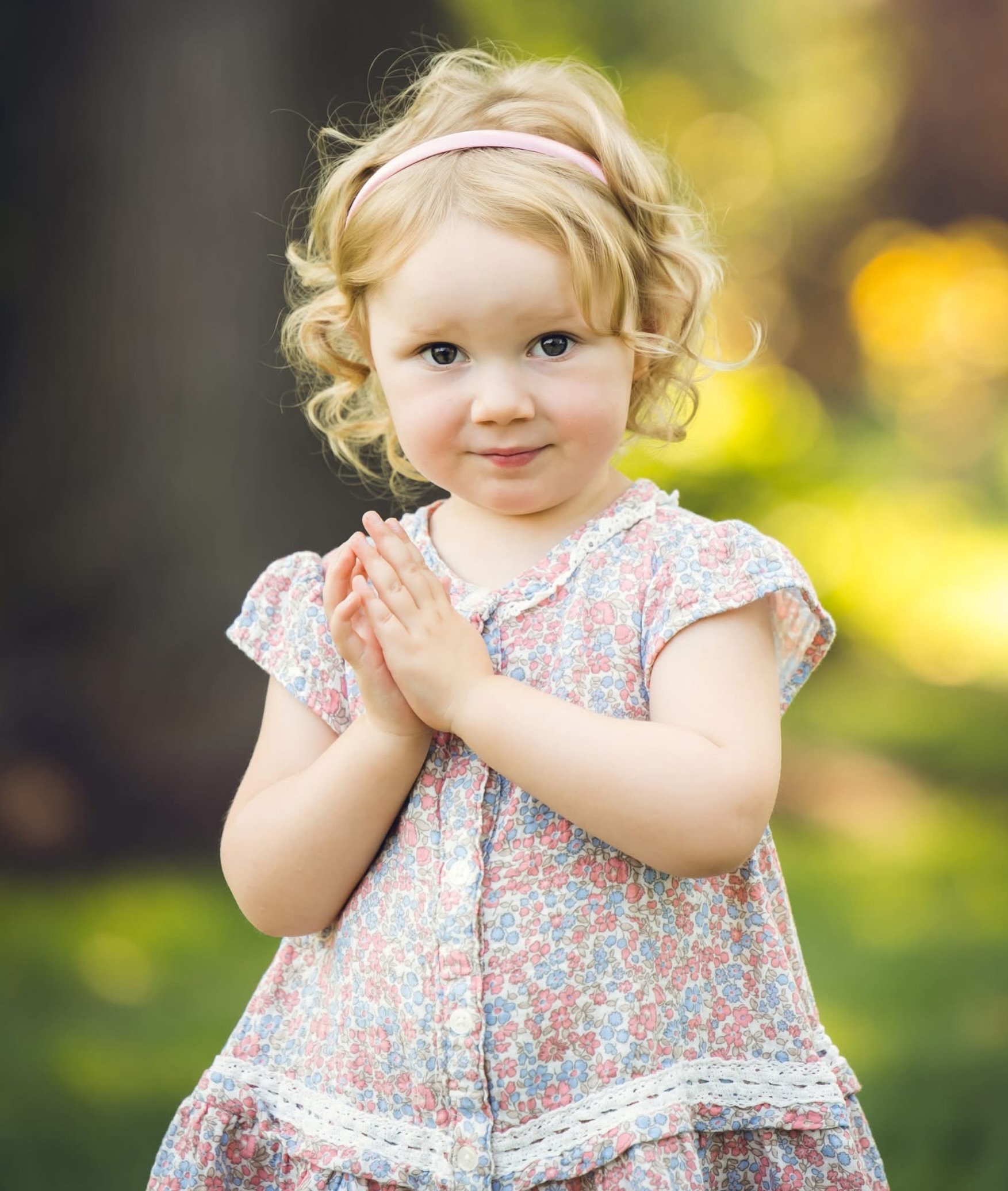 Sometimes, it’s the shots in between the more posed shots that steal your heart. #stlouischildrensphotographer #inthemoment