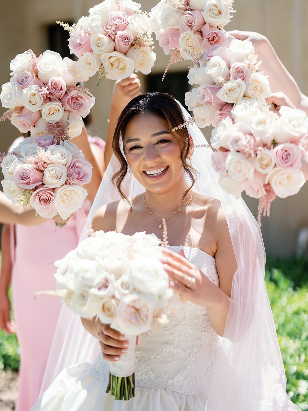 Bridal hair by Rena @renamakeupandhair
Phot by @nicoleandphoto
#bridalhair #bridalhairstyles