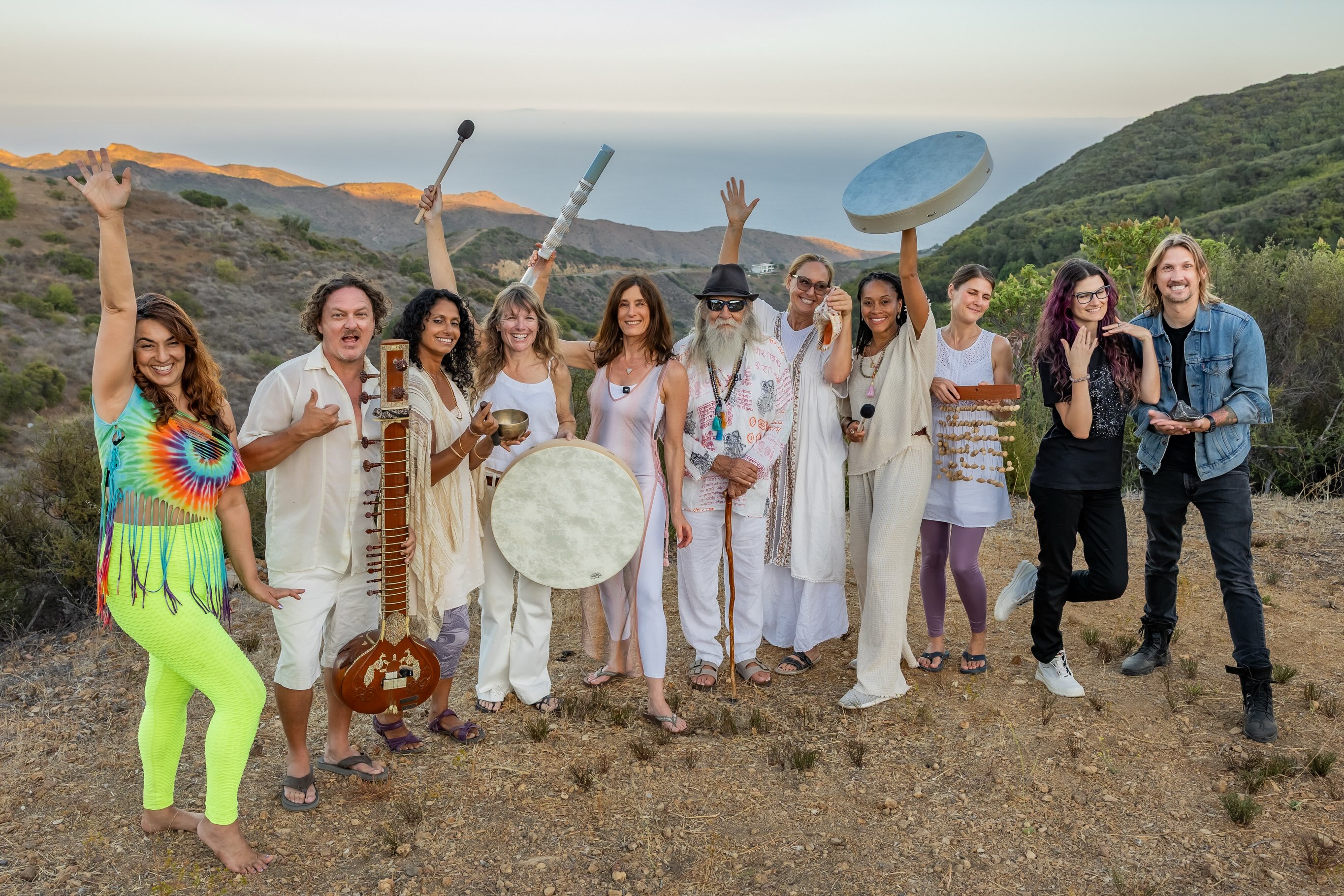 Much gratitude for both our sonic team and to those who joined us to receive this year’s Lion’s Gate transmission! 🦁✨The Malibu mountains held us and the stars above guided us through multiple energetic realms that only sound can usher us through! 🌀🌌🌎
Always in awe of the talent that comes together - our special guests: @priyadeepikamusic @joel_longbeach.dvine1 Yaelle of @aquagong legendary guest of honor @don_conreaux_legacy_project @sonavelasound @annaleeenglanddrums @anjapaul2423 🎶🛁✨our favorite astronomer @celestial.experiences and her partner in “cosmic crime” 🔭 production assistance from @zuzuaverboo @ajna_sharma_wilson @lookoutranch @yamogamalibu and a few more helping hearts! ⛰️💪
Pro group captures by @nicolegoddard 📸
And tons of cel phone snaps and video to come from our team…. More media will make its way to the socials very soon… it is a big production and takes time to wrap only to begin again! ⏰ cycle through the similar yet oh so different each time! The stars reveal the secrets each evening at a time. ✨🙏✨
Enjoy the ride!
.
.
#soundbath #lionsgateportal #malibu #soundjourney #soundhealing