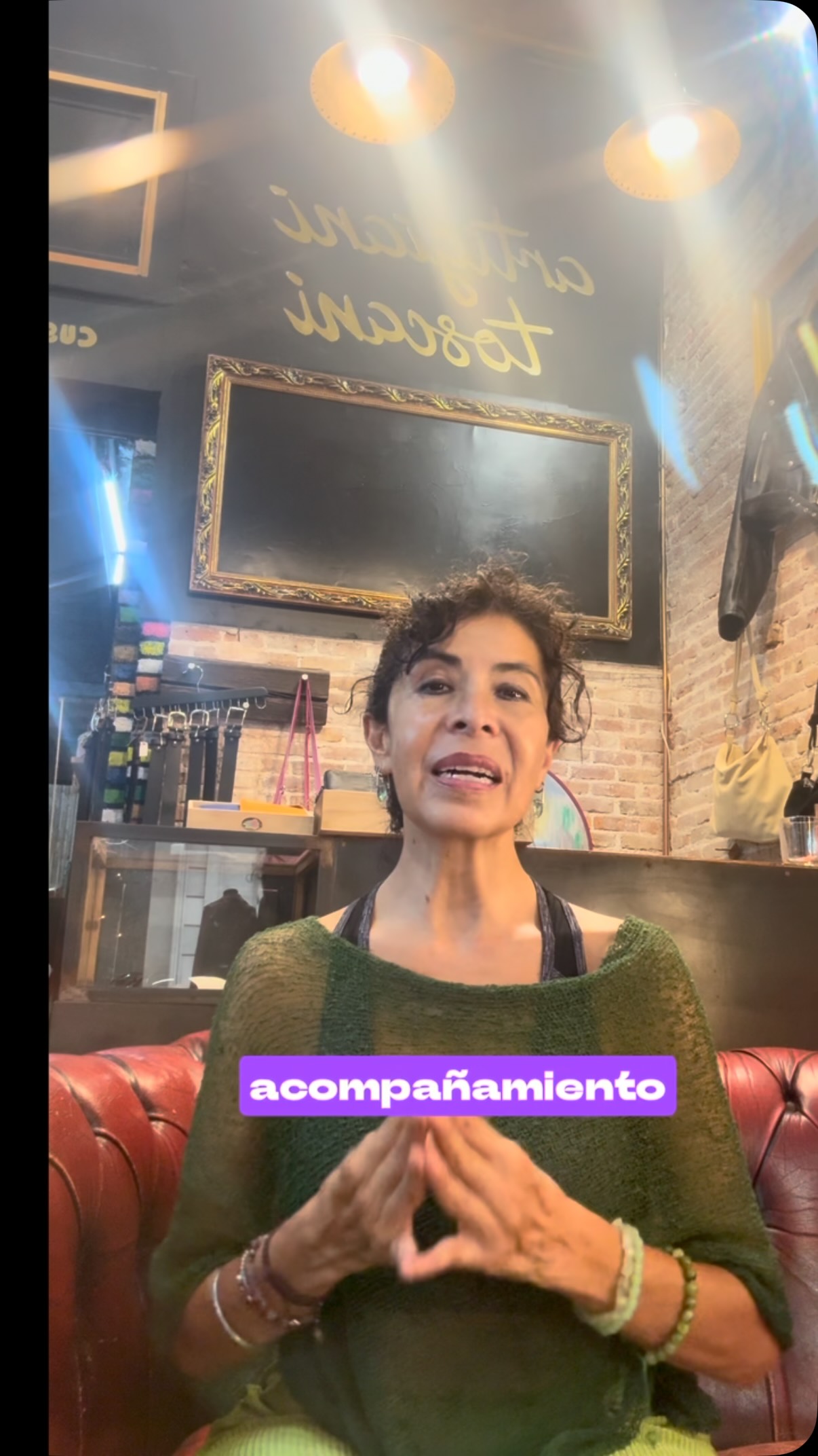 “Gracias Universo por abrir estos portales de transformación 🤍”
Gracias de corazón a quienes fueron parte del taller de Reiki Mariel el 15;08🤍
Permitirnos compartir esta energía de la Madre María… para mí Ser es indescriptible 🌹♥️
Más allá de una fecha o un ritual, es recordar su amor, su presencia y ese lugar de acompañamiento que nos recuerda que nunca caminamos sol@s. ✨
Con amor, Ximena ♾️⚜️
#madremaria #reikihealingenergy #amor #ximenaheviayvaca #infinitaezencia