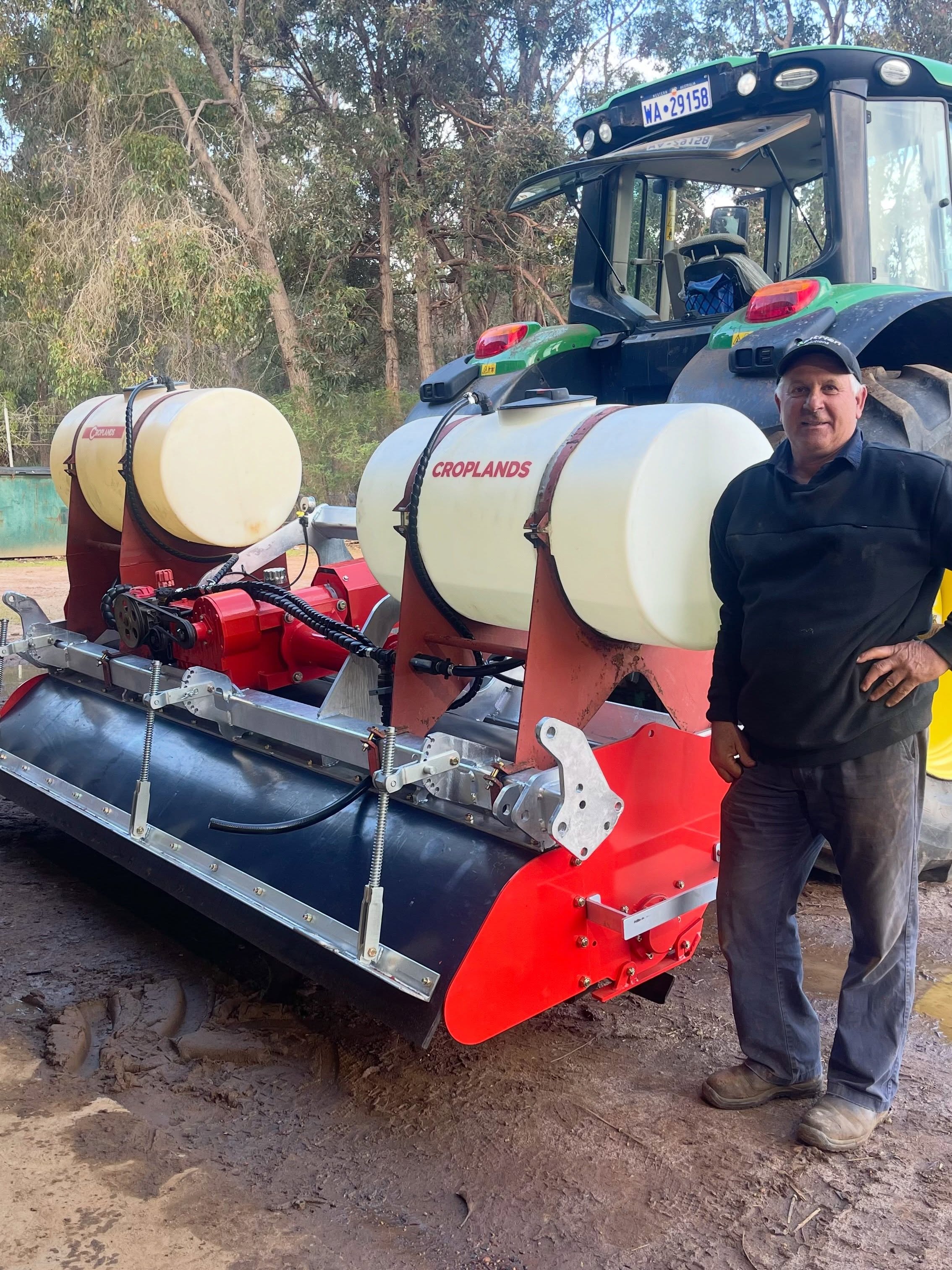 Congrats Danny on your new Howard Rotary Hoe.
Having loved the quality and strength of his old Howard hoe, Danny replaced it with a brand new one while our team custom fabricated his old Croplands sprayer setup to his new machine and it has come up a treat.
Thanks for your business 🌱
@croplandsau
#rotaryhoe #farmingaustralia #farmingwa #southwestwa #manjimup
