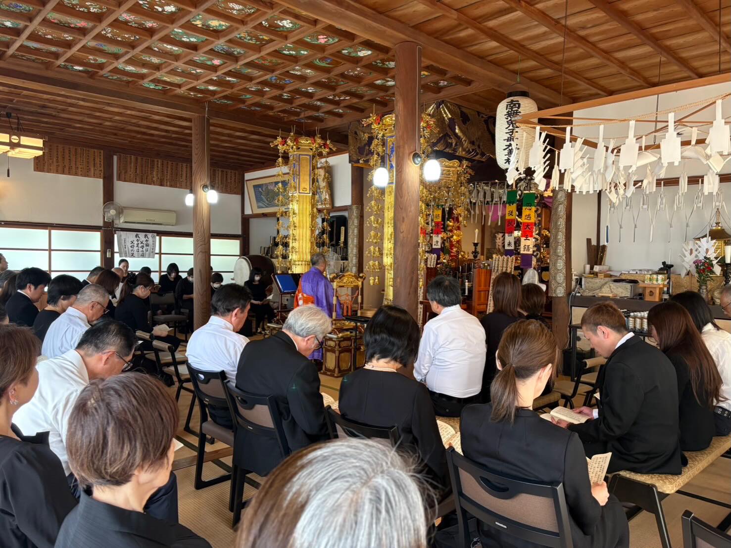 令和八年の初盆法要
多くのお参りがありました。
ホームページ
https://www.okayama-kouunji.com
#初盆法要
#香雲寺
#日蓮宗のお寺
#岡山市水子供養
