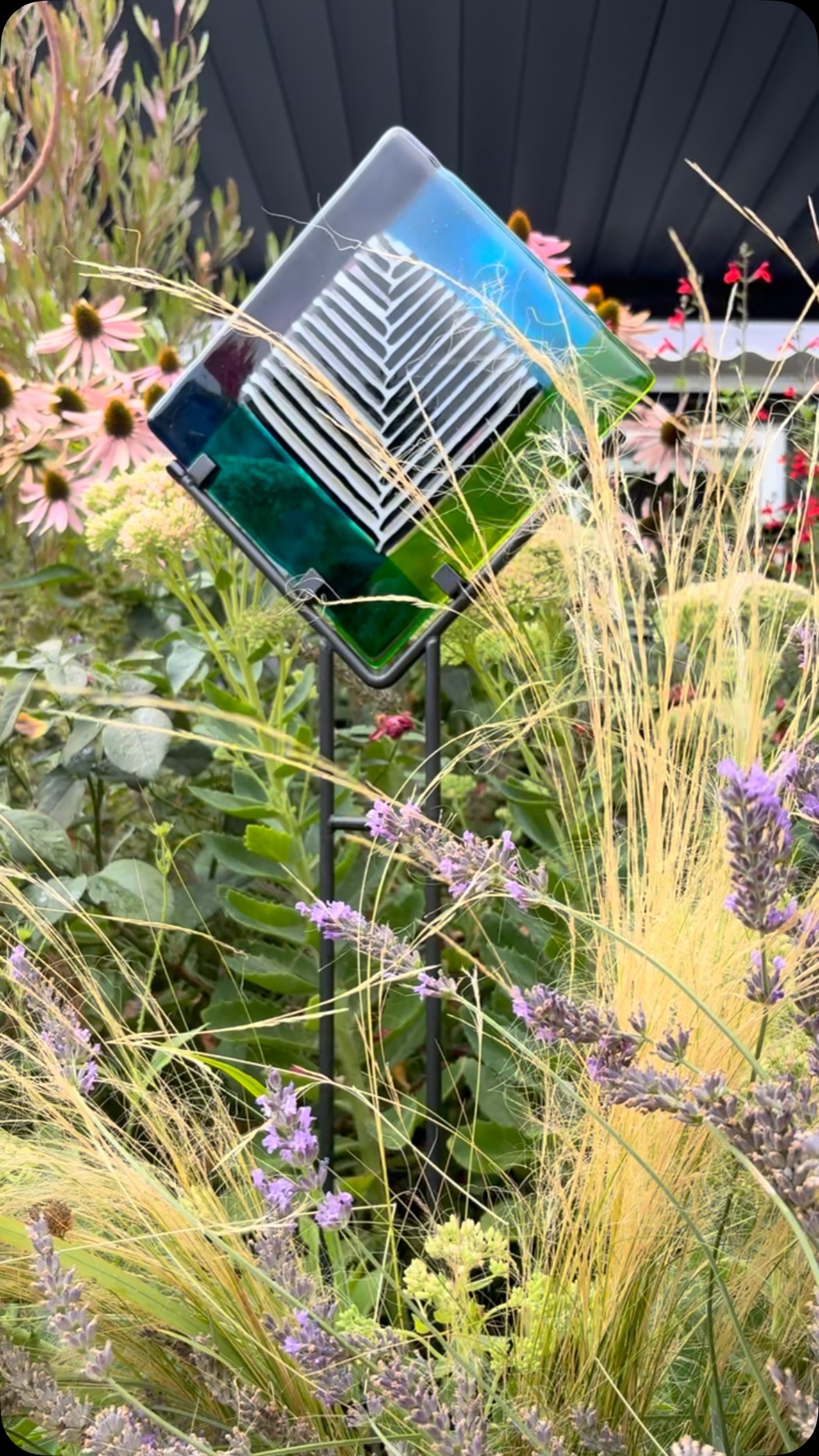 Fancy seeing more of my glass snd garden art? Visit my garden studio during this year’s @ealingbeat venue 24! https://online.flippingbook.com/view/890346099/40 #gardendesign #glassartwork #gardeart