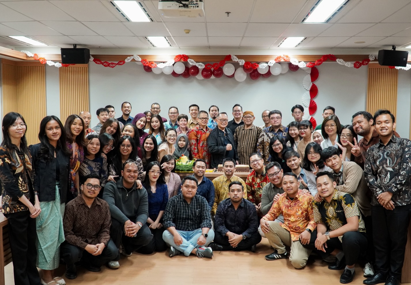 19 years of HSC, 81 years of Indonesian independence. Two milestones, one memorable celebration 🇮🇩🥳
Here’s to growing stronger together 💪🏻
#HSC19 #HUTRI82